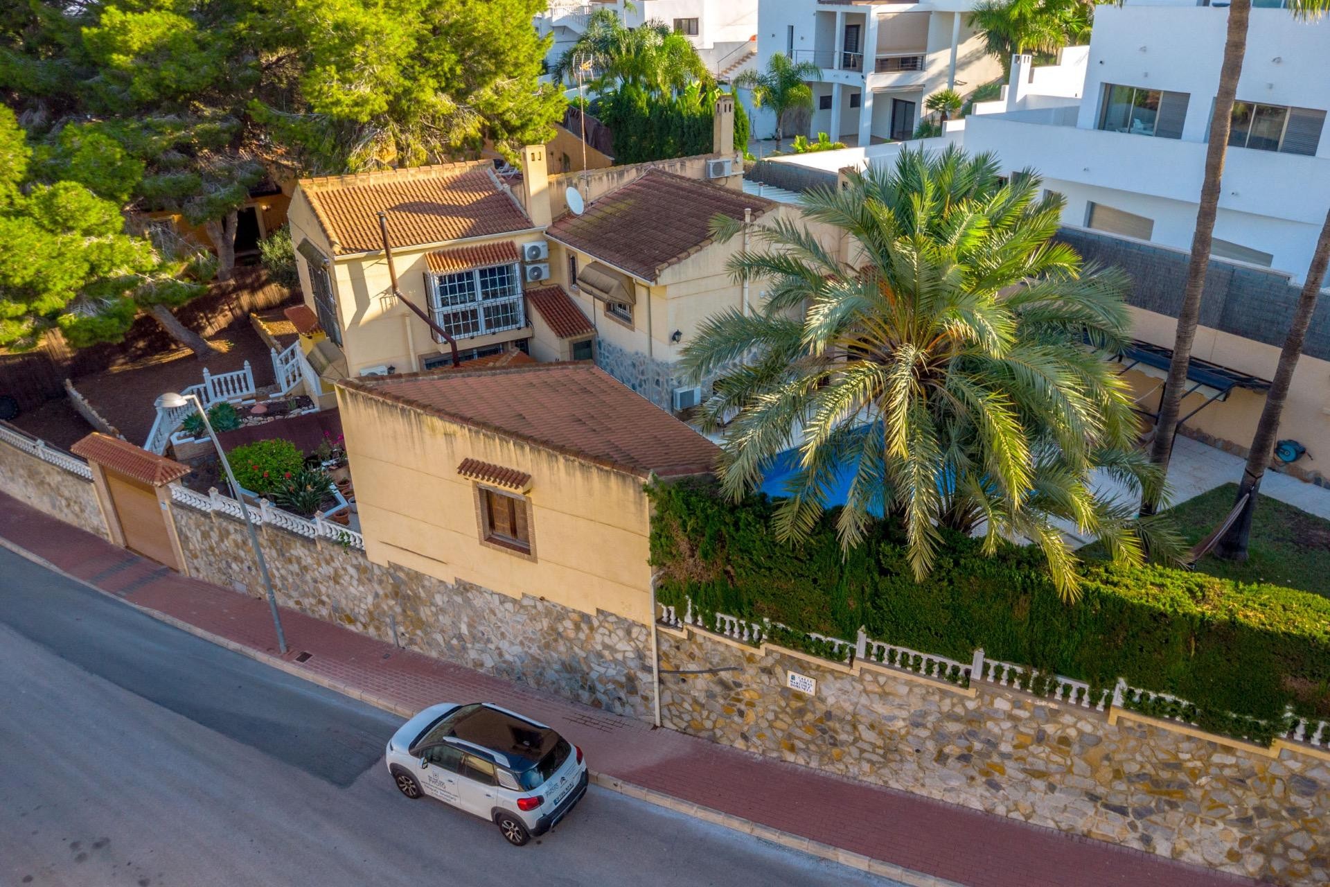 Återförsäljning - Villa -
Torrevieja - Los Balcones