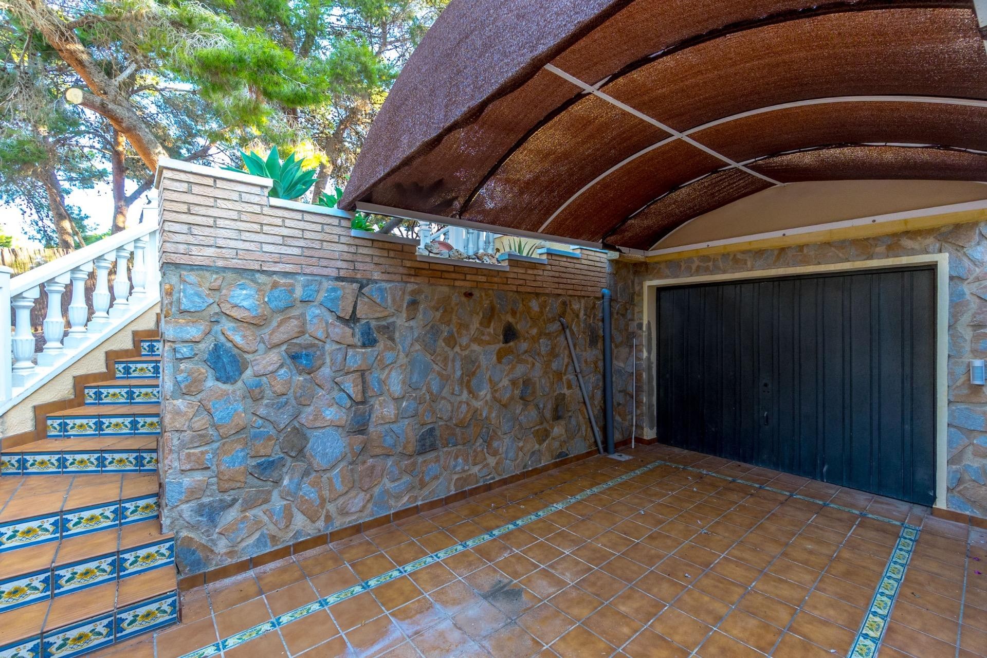 Återförsäljning - Villa -
Torrevieja - Los Balcones