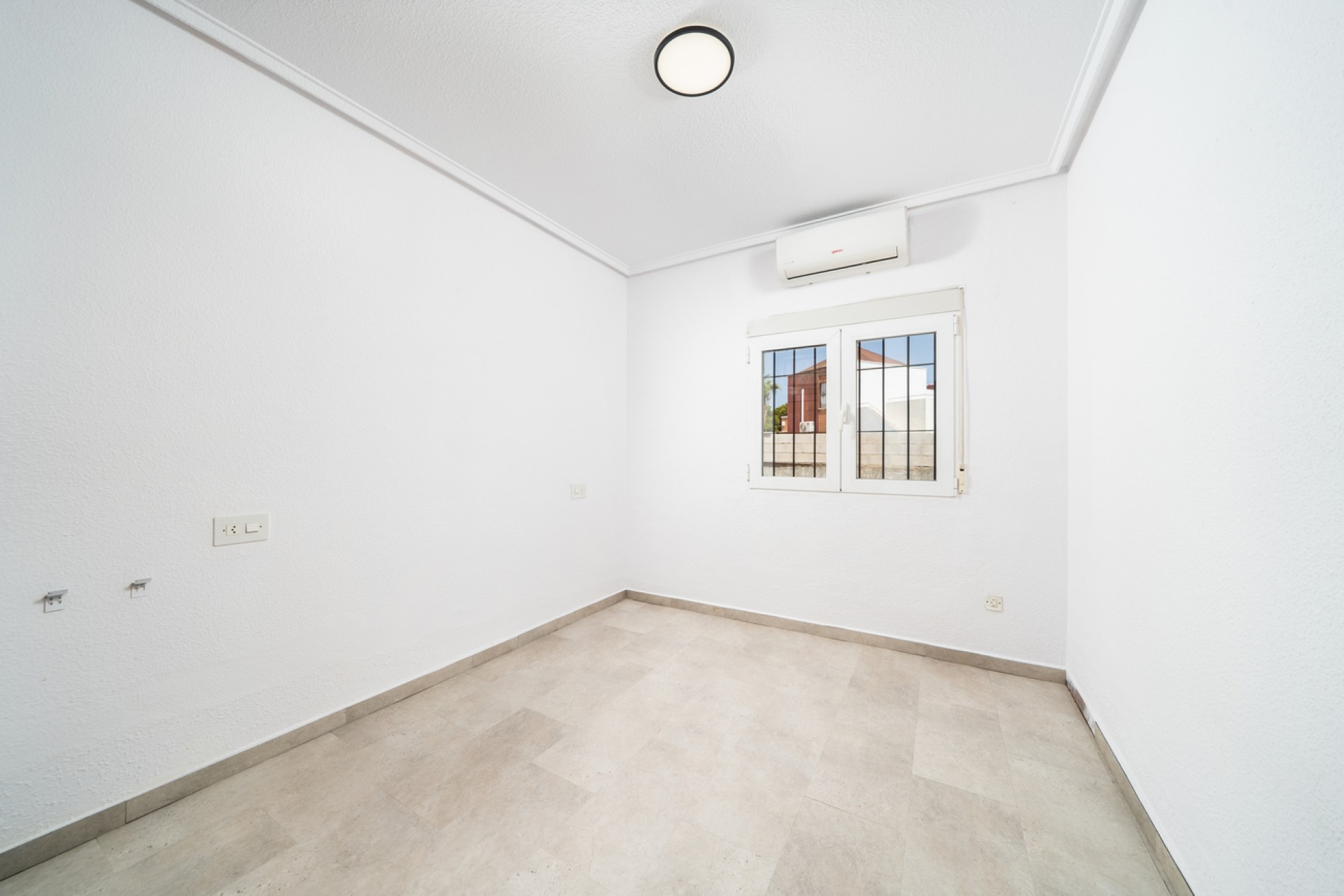 Återförsäljning - Villa -
Torrevieja - Los Balcones