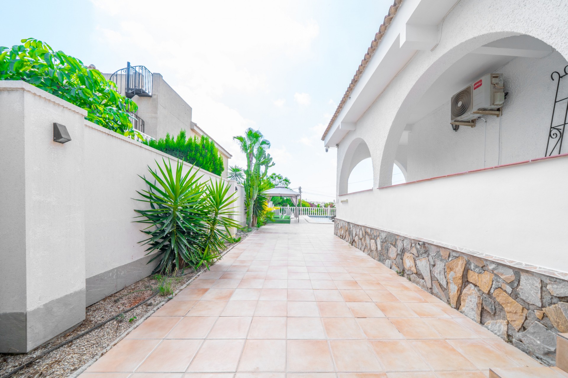 Återförsäljning - Villa -
Torrevieja - Los Balcones