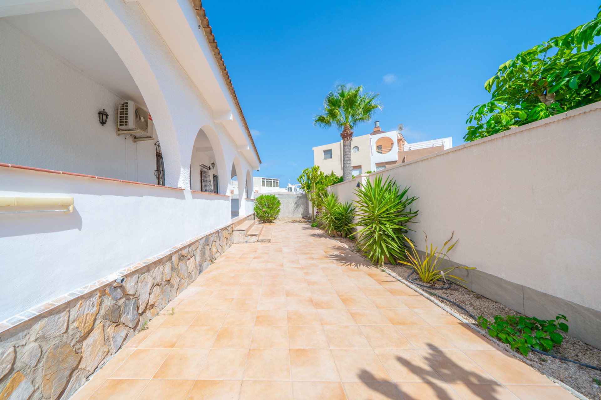 Återförsäljning - Villa -
Torrevieja - Los Balcones