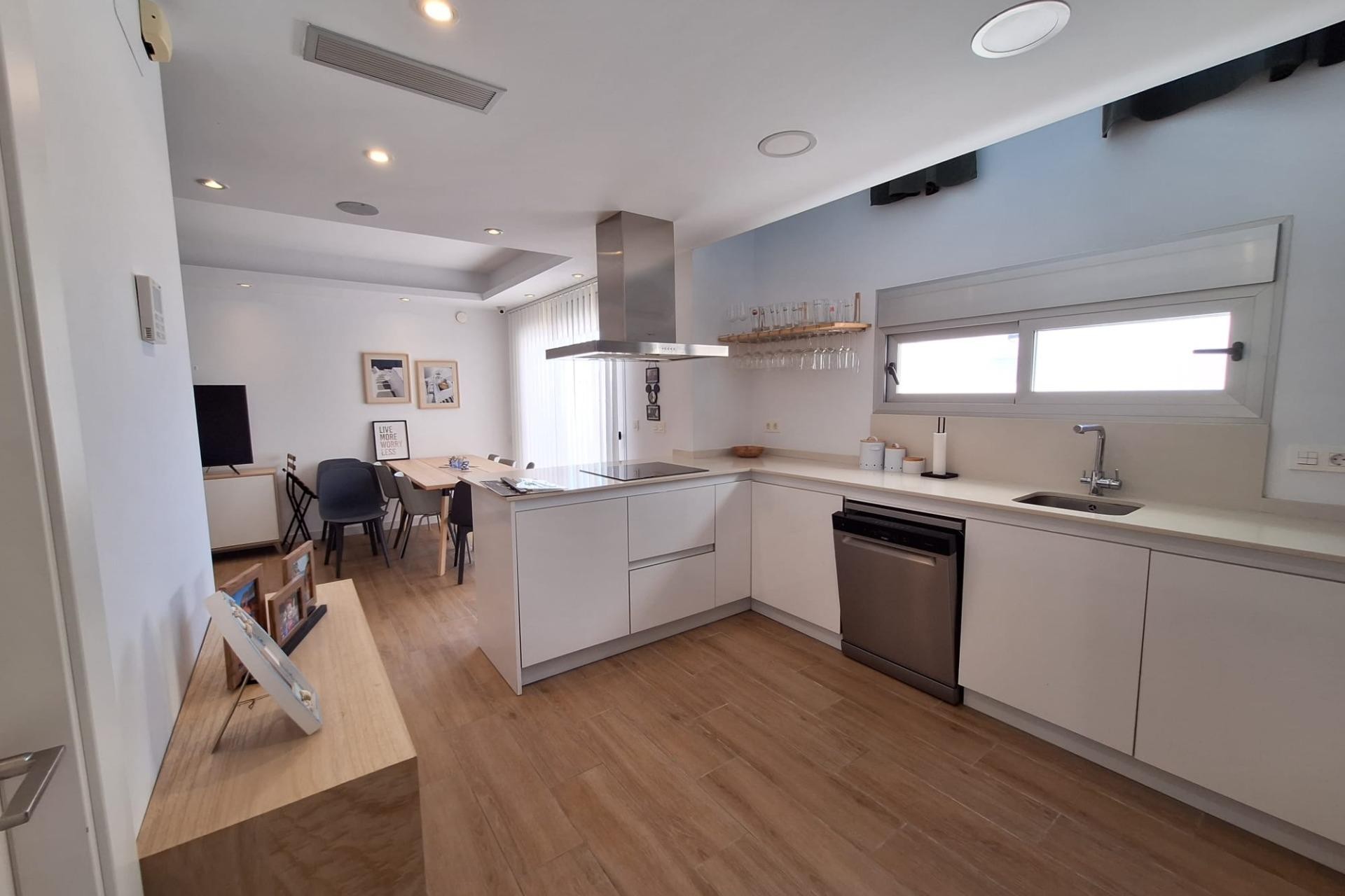 Återförsäljning - Villa -
Torrevieja - Los Frutales