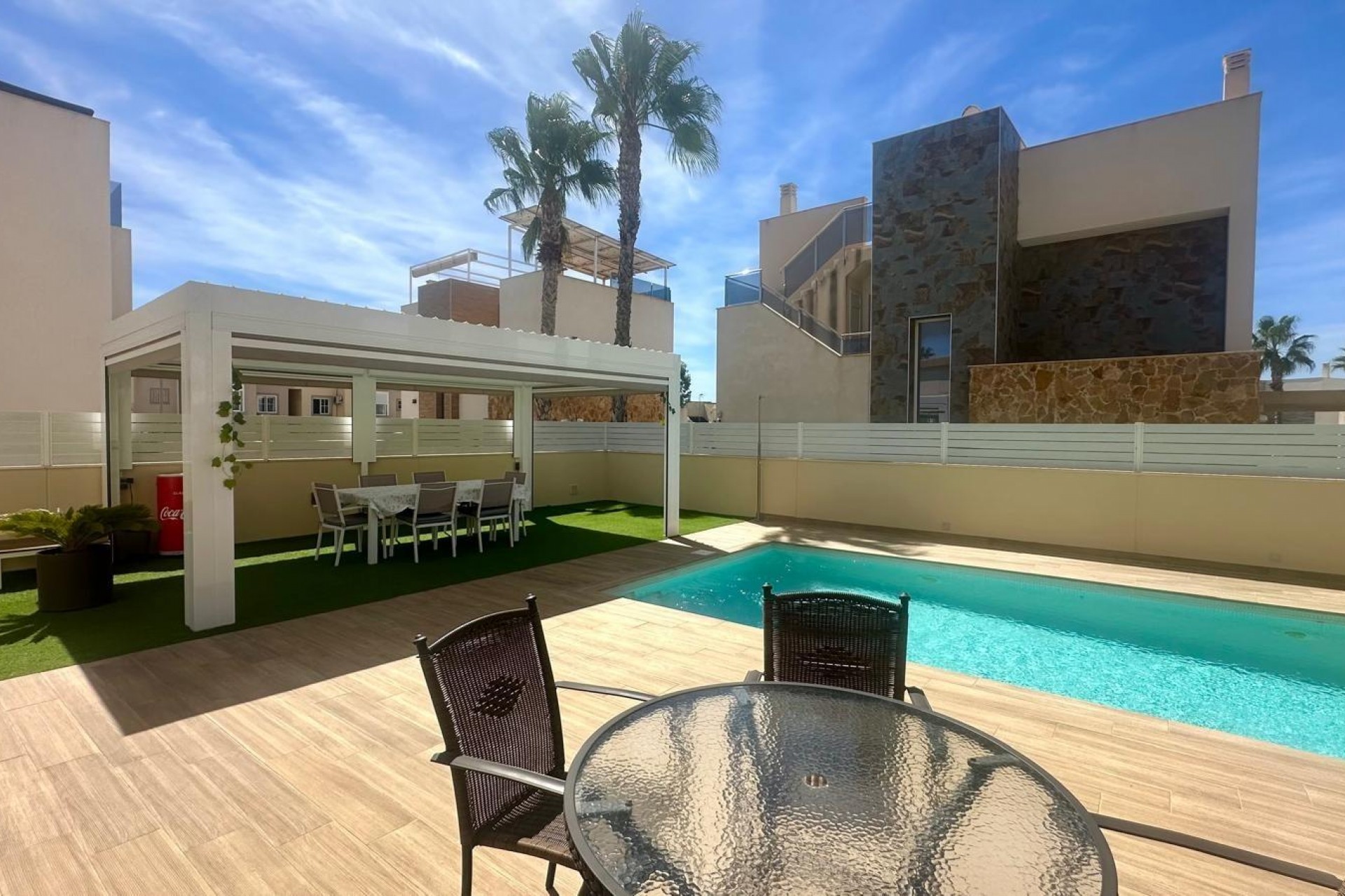 Återförsäljning - Villa -
Torrevieja - Miramar - Torre Del Moro