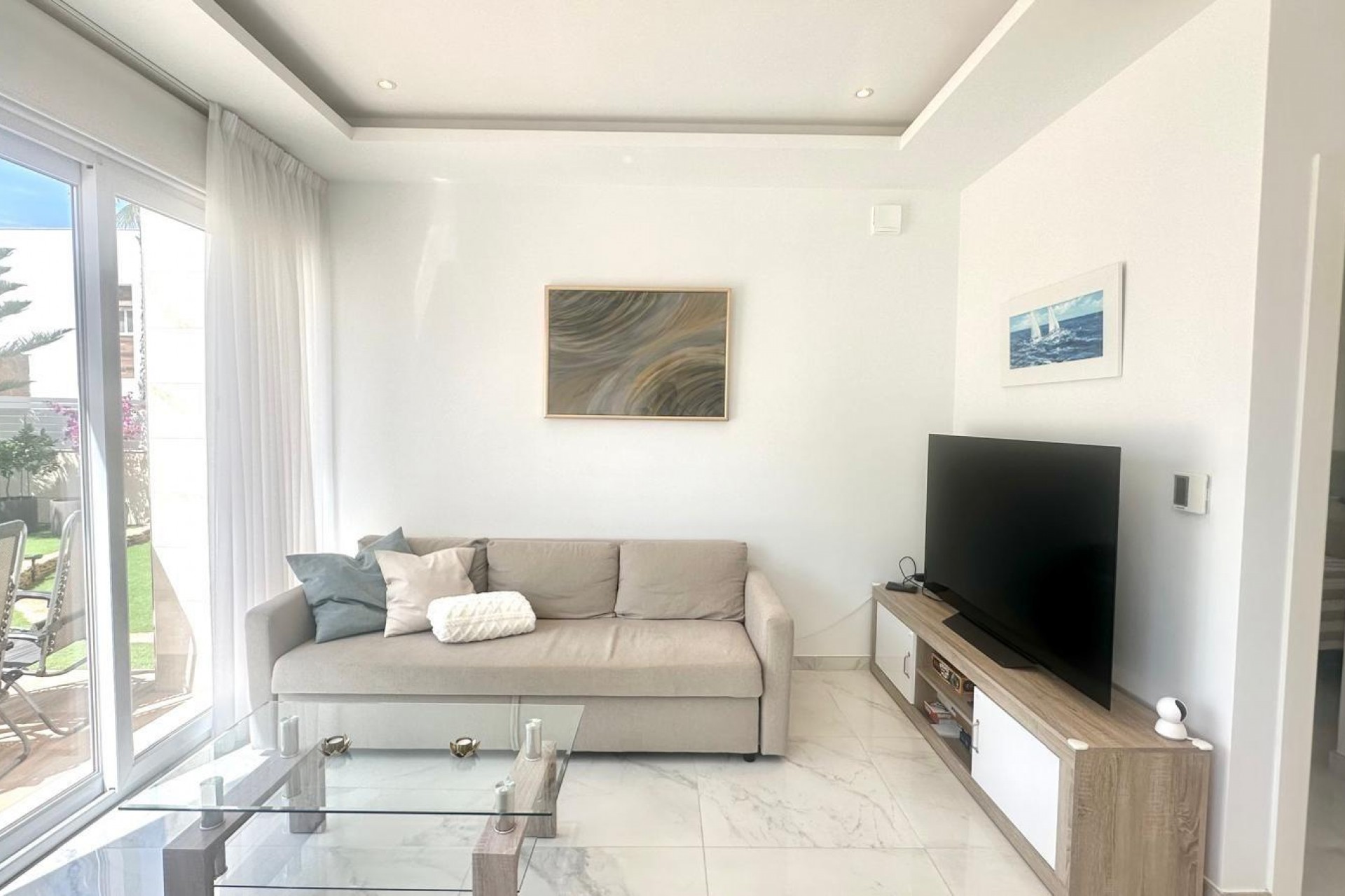 Återförsäljning - Villa -
Torrevieja - Miramar - Torre Del Moro