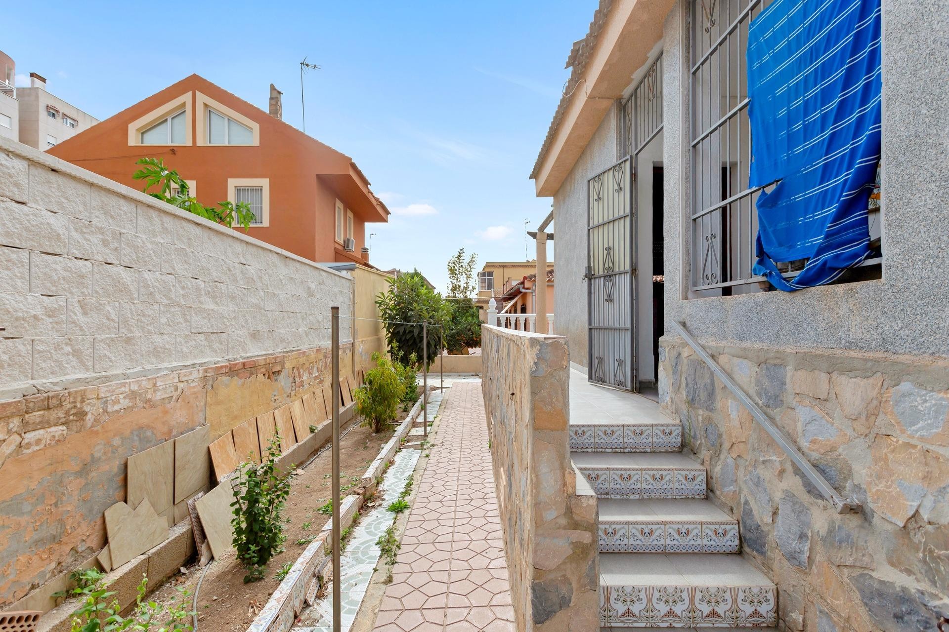 Återförsäljning - Villa -
Torrevieja - Nueva Torrevieja