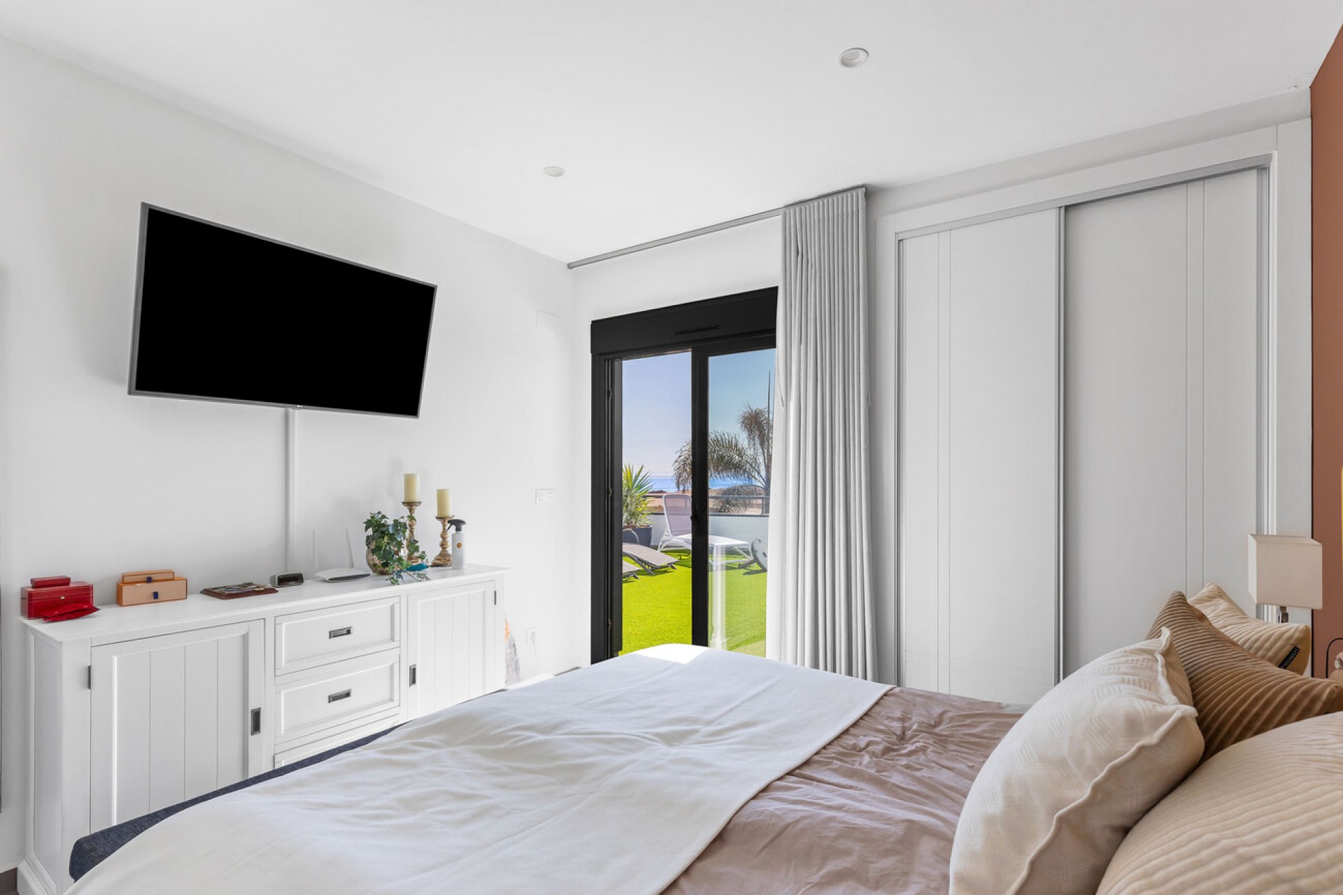 Återförsäljning - Villa -
Torrevieja - Rosaleda