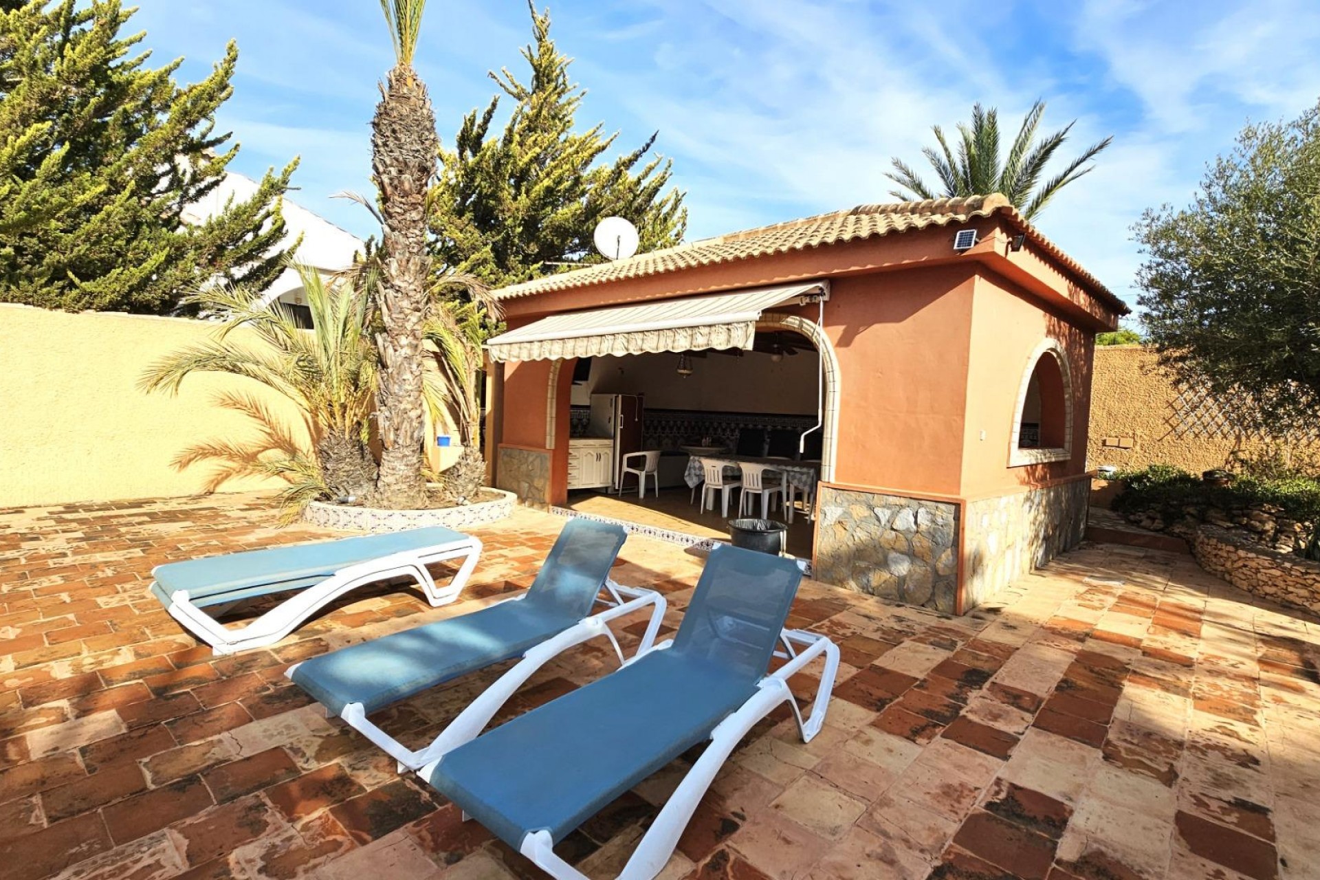 Återförsäljning - Villa -
Torrevieja - San Luis