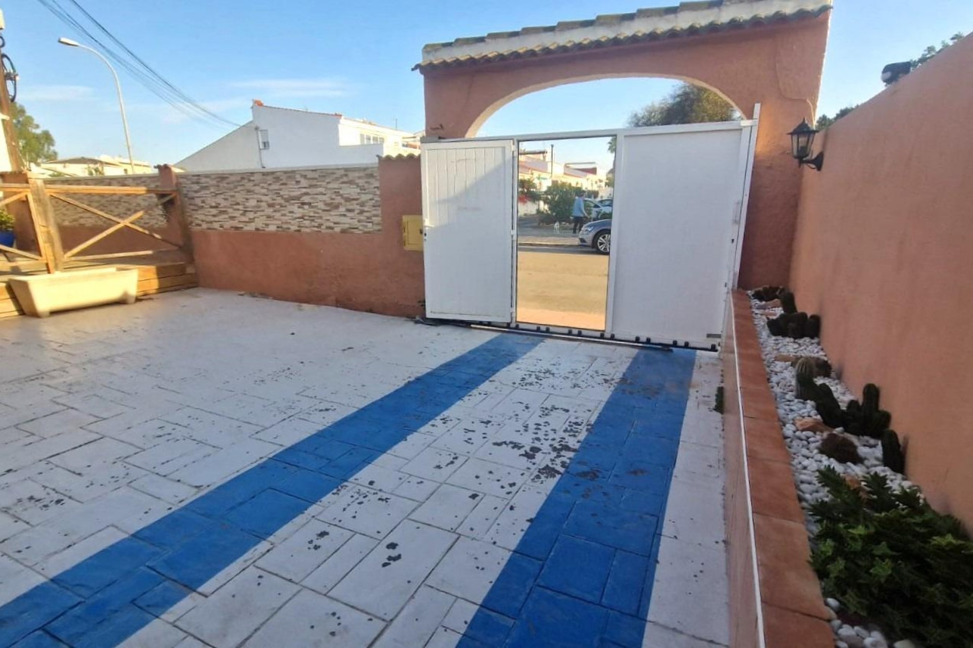 Återförsäljning - Villa -
Torrevieja - San Luis