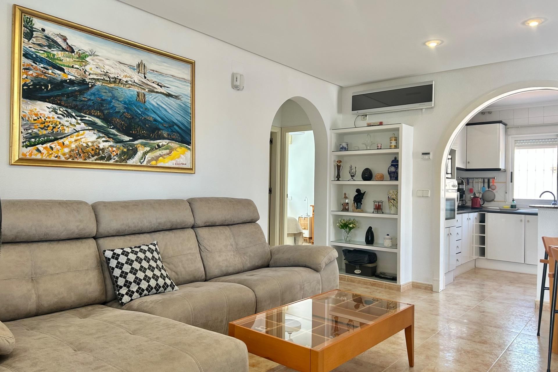Återförsäljning - Villa -
Torrevieja - San Luis