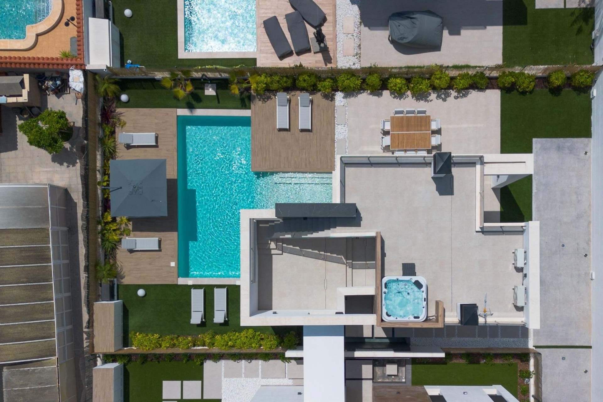 Återförsäljning - Villa -
Torrevieja - Torreta Florida