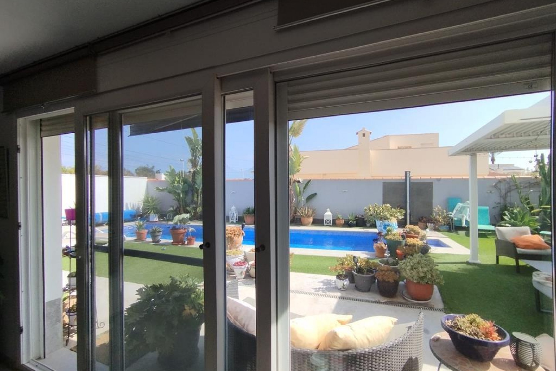 Återförsäljning - Villa -
Torrevieja - Torreta Florida