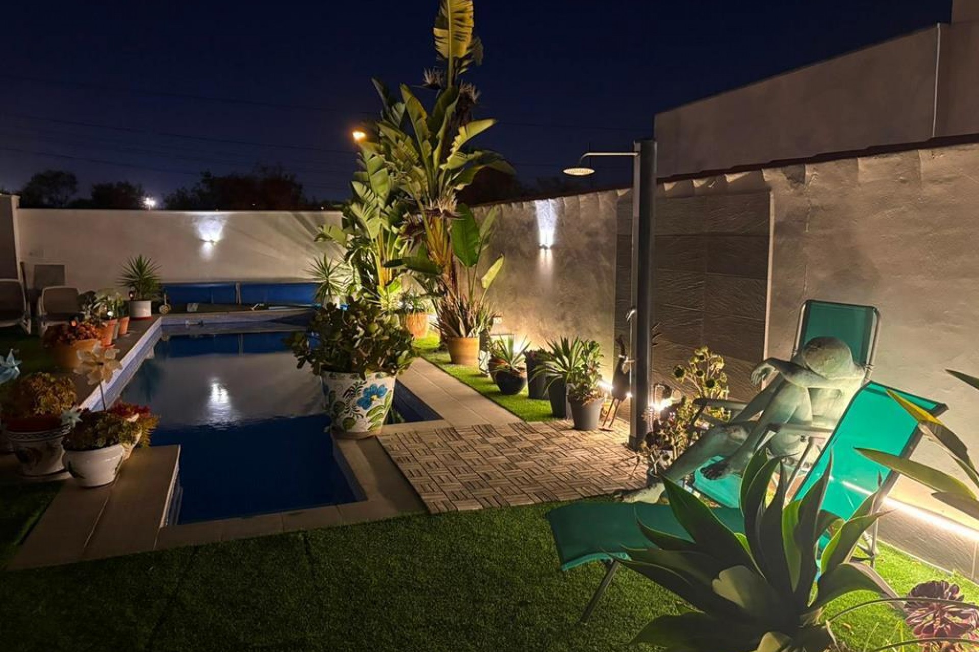 Återförsäljning - Villa -
Torrevieja - Torreta Florida