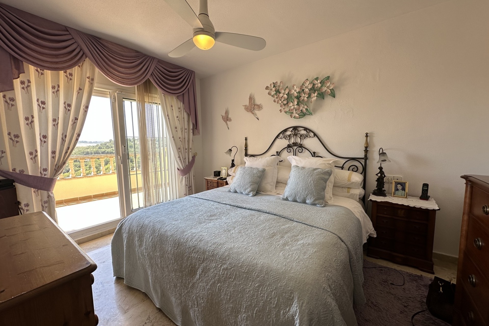 Återförsäljning - Villa -
Villamartin - Costa Blanca