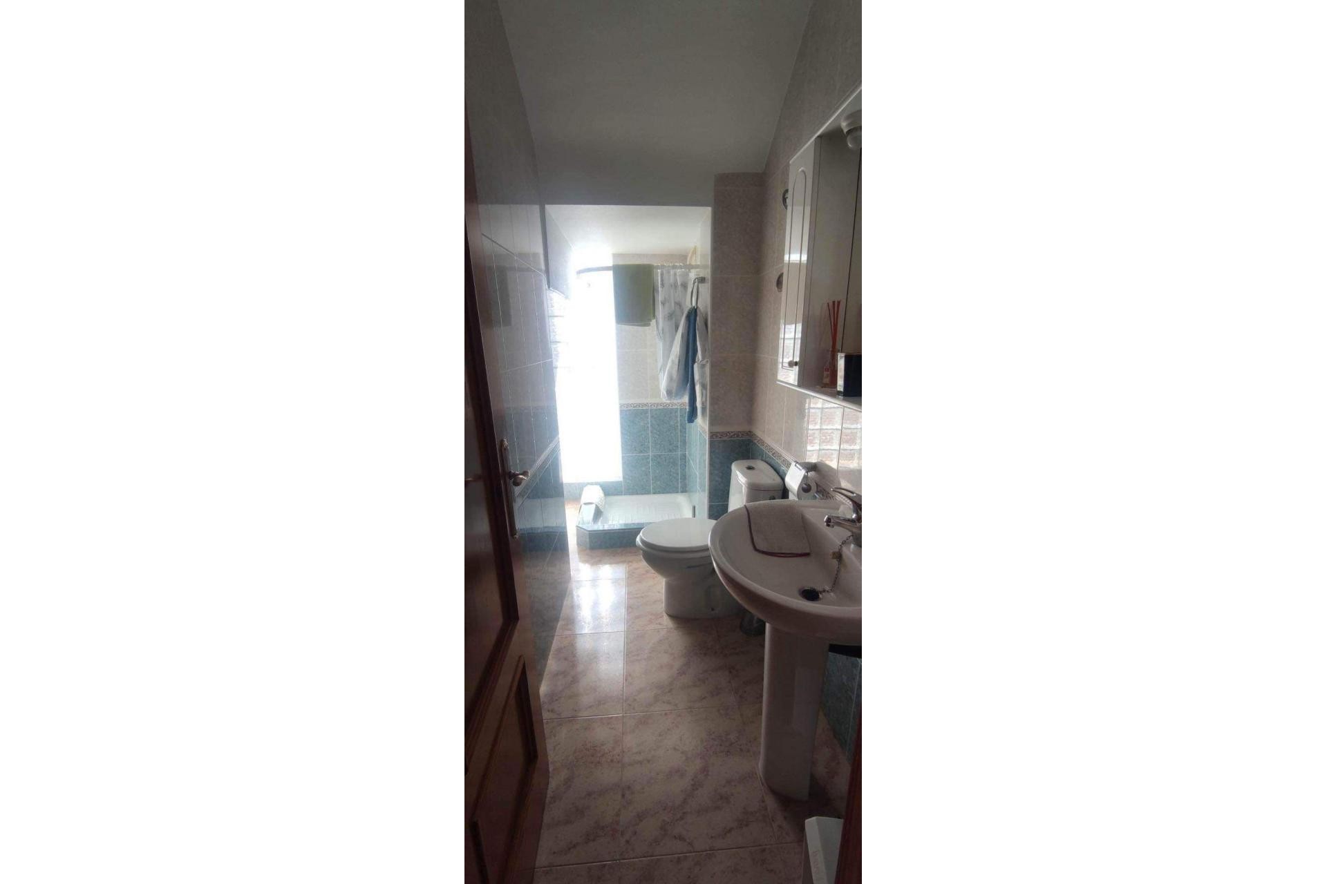 Återförsäljning - Villa -
Villamartin - Costa Blanca