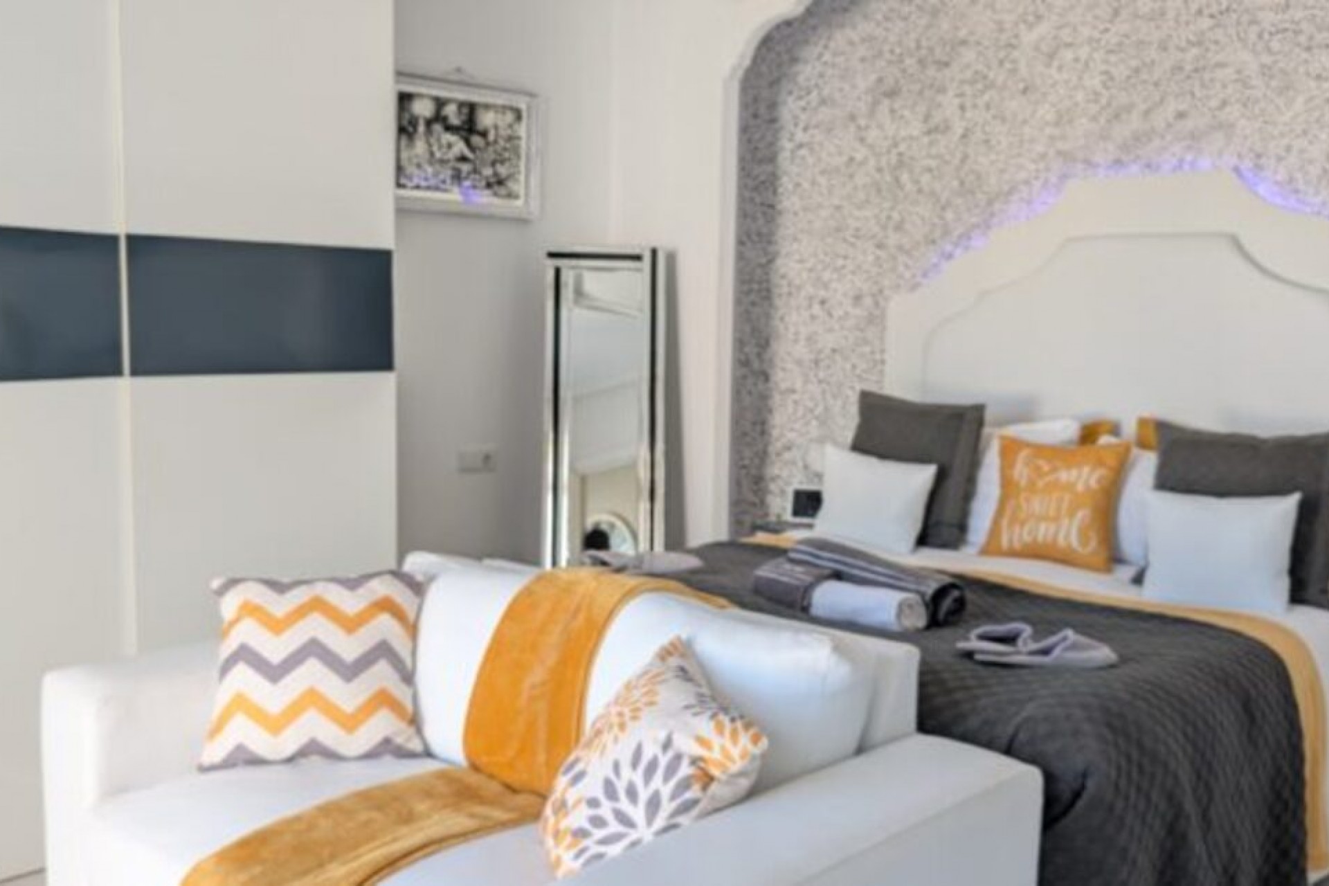 Återförsäljning - Villa -
Villamartin - Costa Blanca