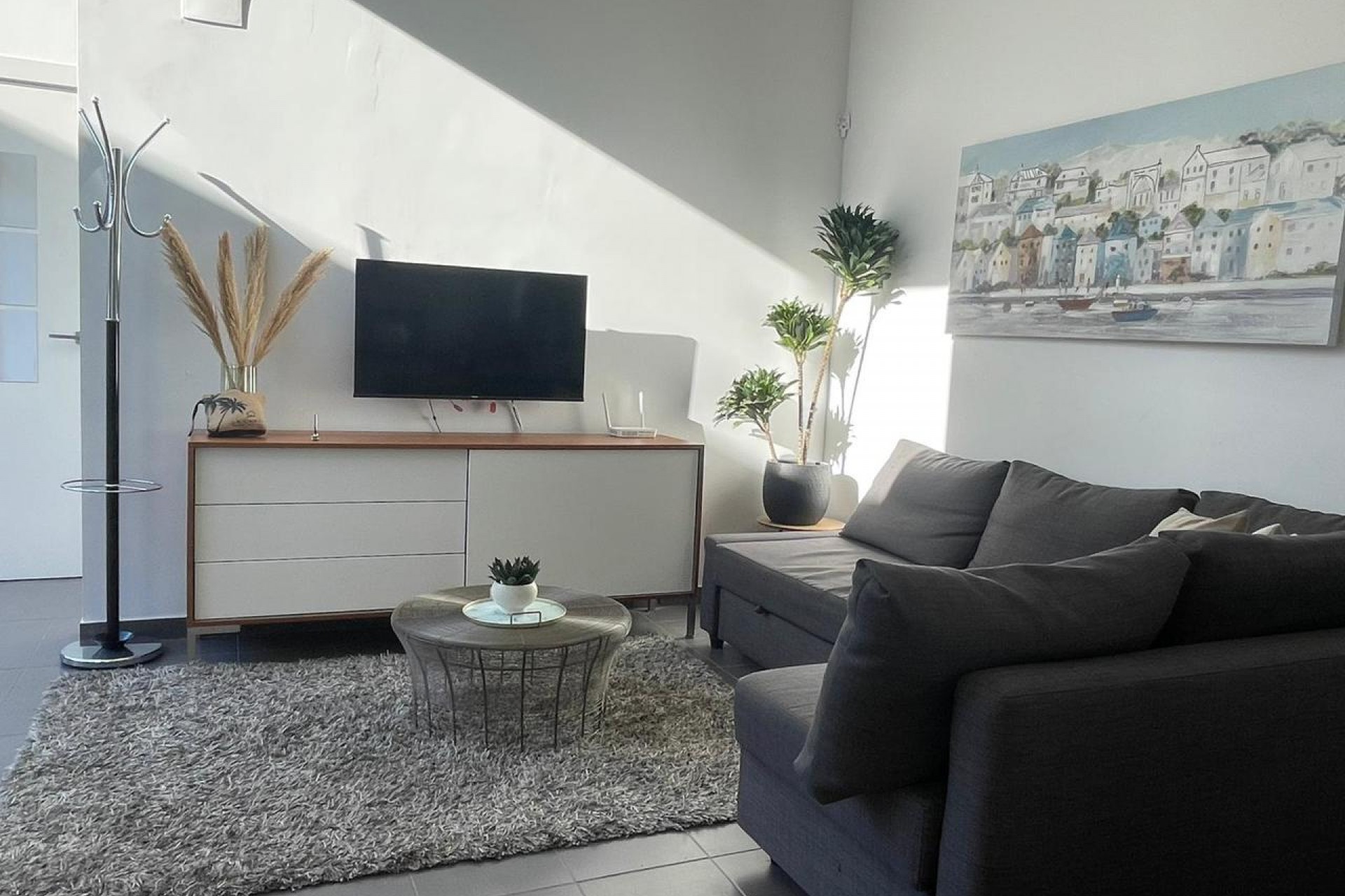 Återförsäljning - Villa -
Villamartin - Costa Blanca