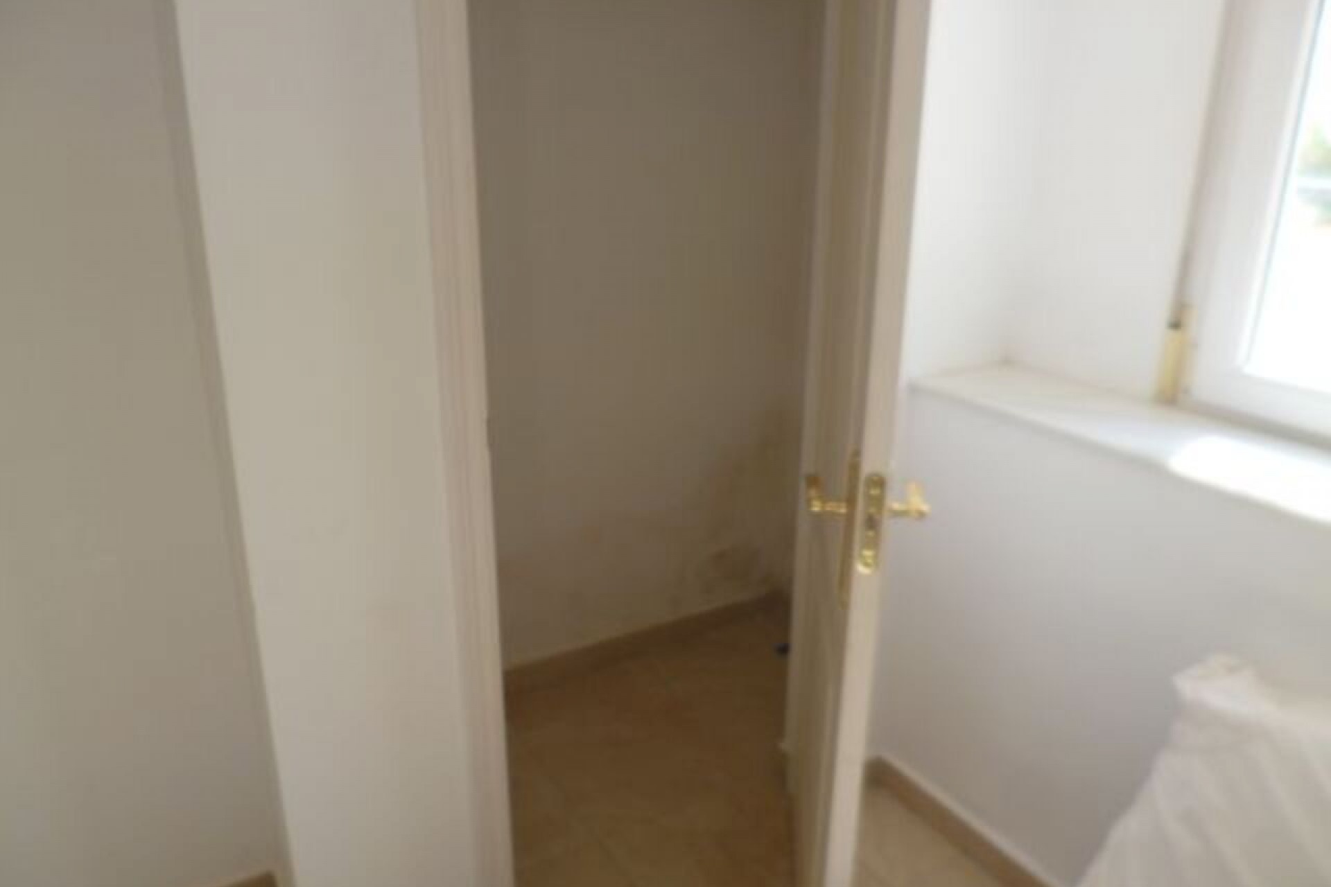 Återförsäljning - Villa -
Villamartin - Costa Blanca