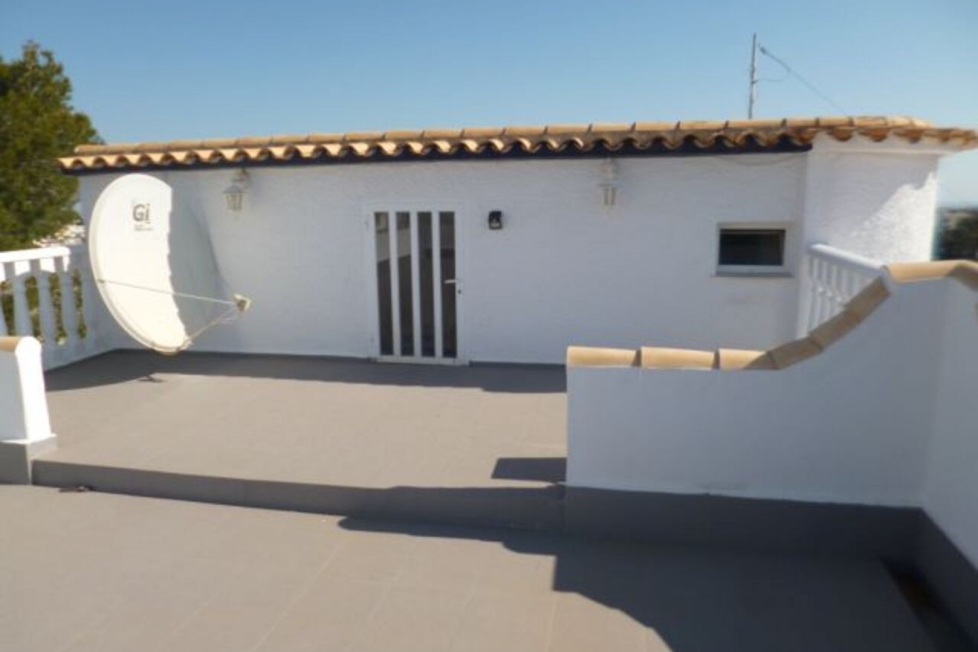 Återförsäljning - Villa -
Villamartin - Costa Blanca
