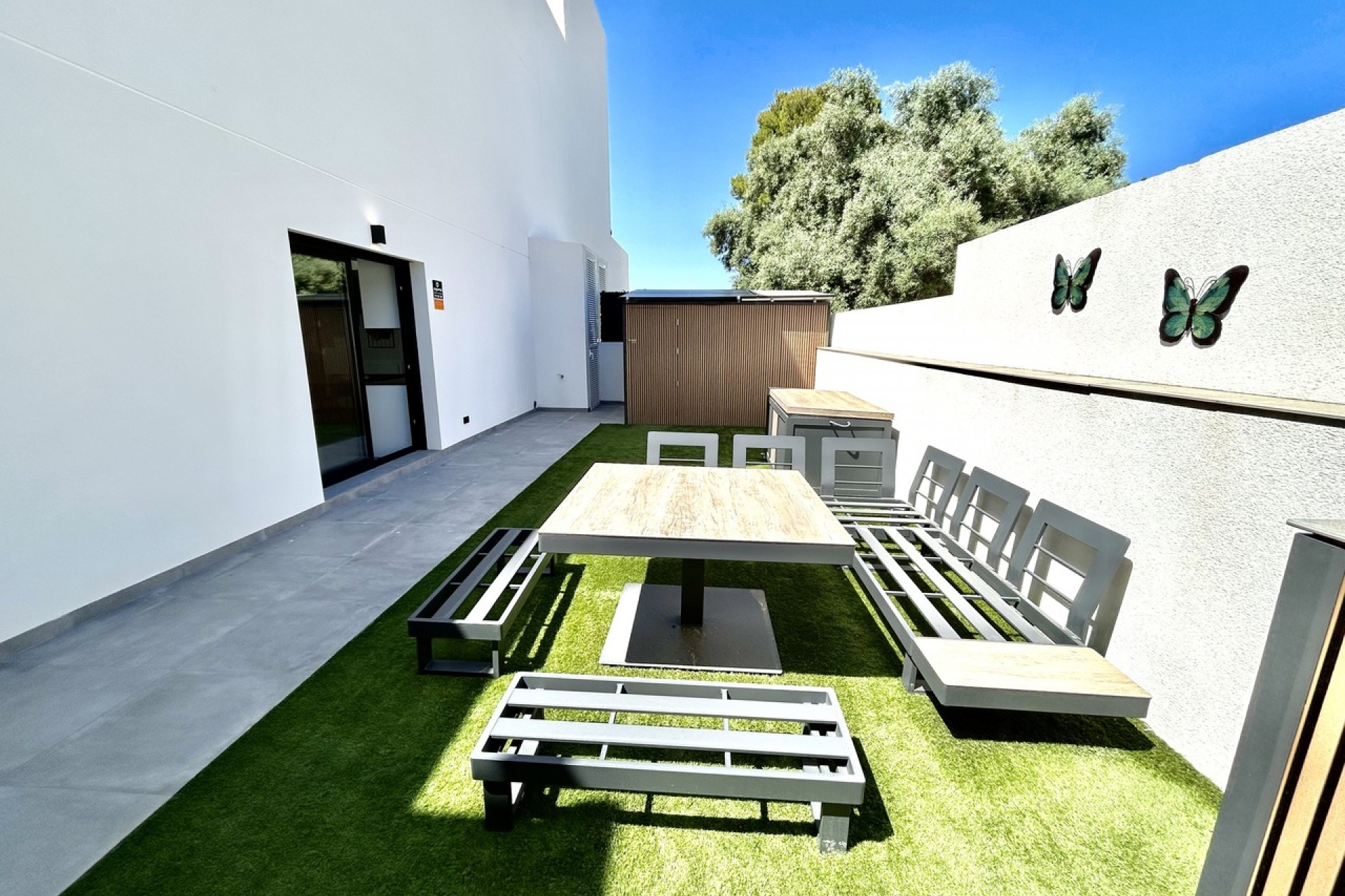 Återförsäljning - Villa -
Villamartin - Costa Blanca