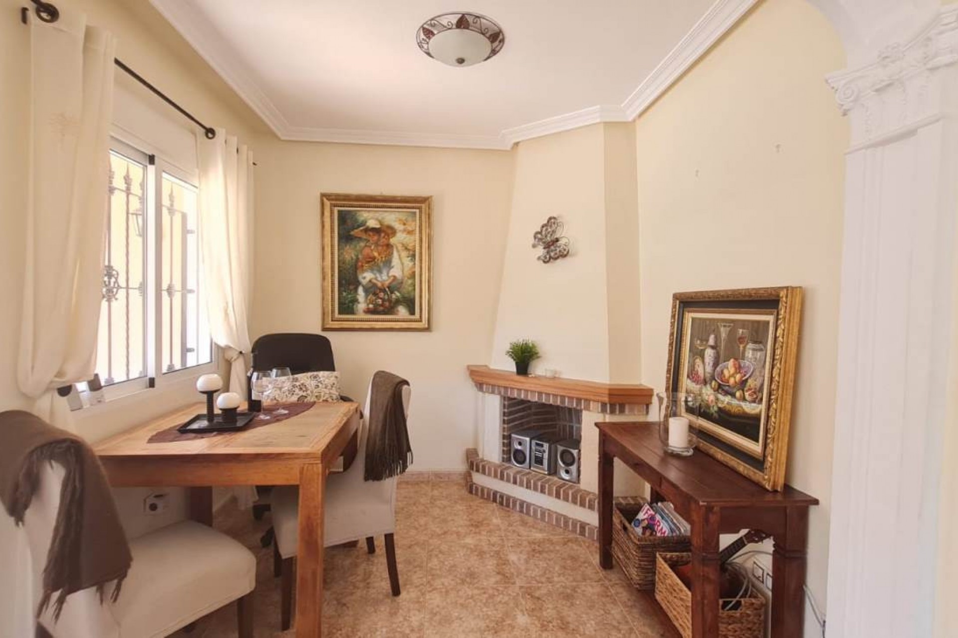 Återförsäljning - Villa -
Villamartin - Costa Blanca