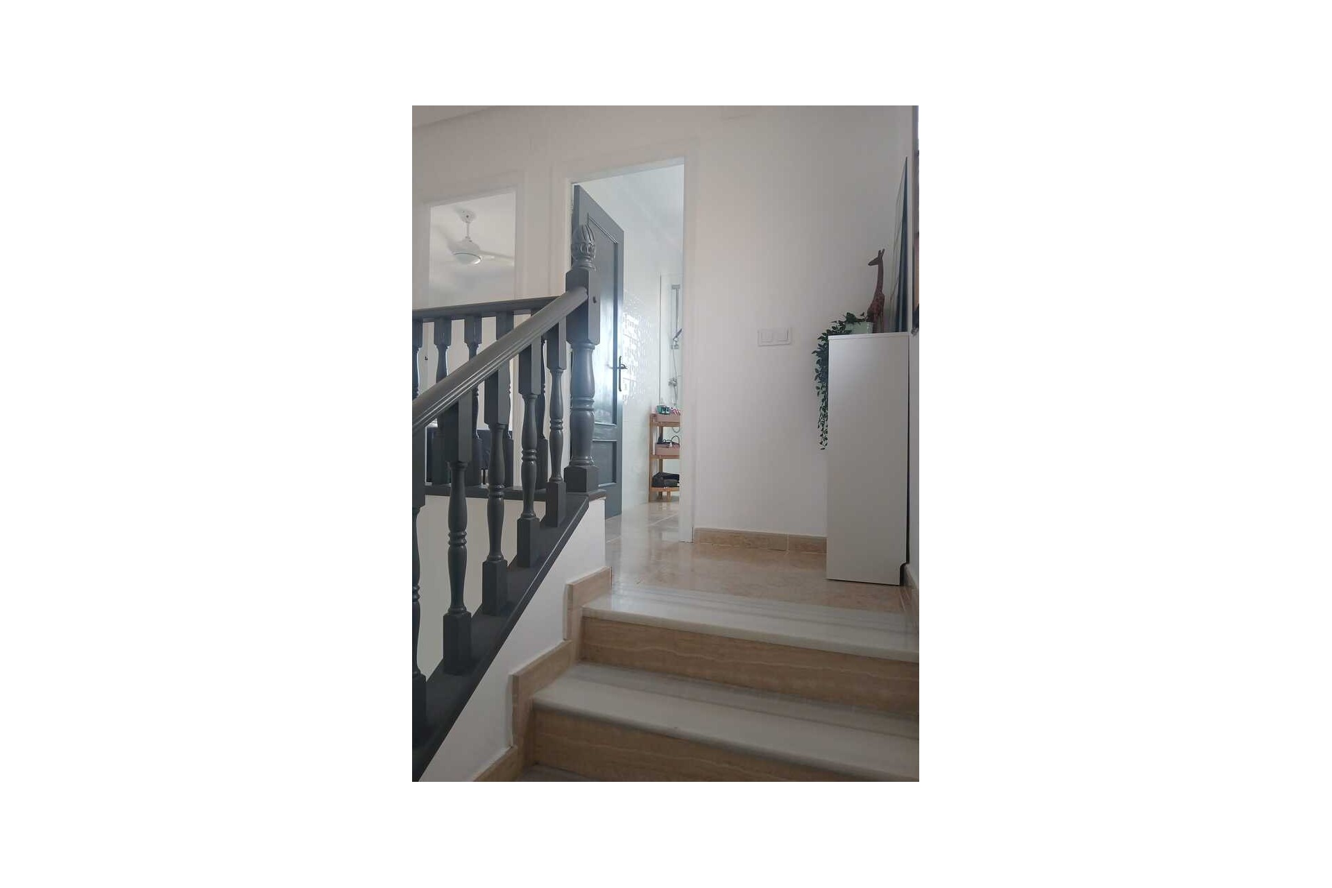 Återförsäljning - Villa -
Villamartin - Costa Blanca