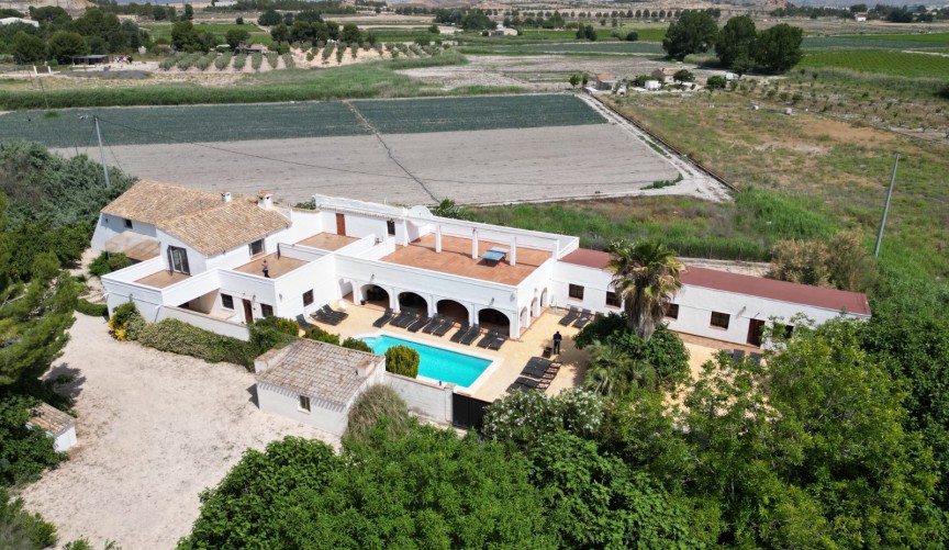 Återförsäljning - Villa -
Villena - Inland