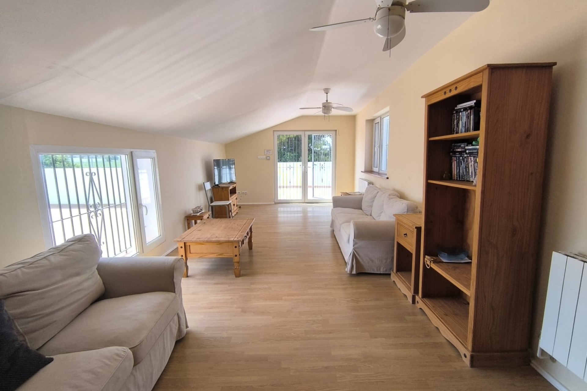 Återförsäljning - Villa -
Villena - Inland