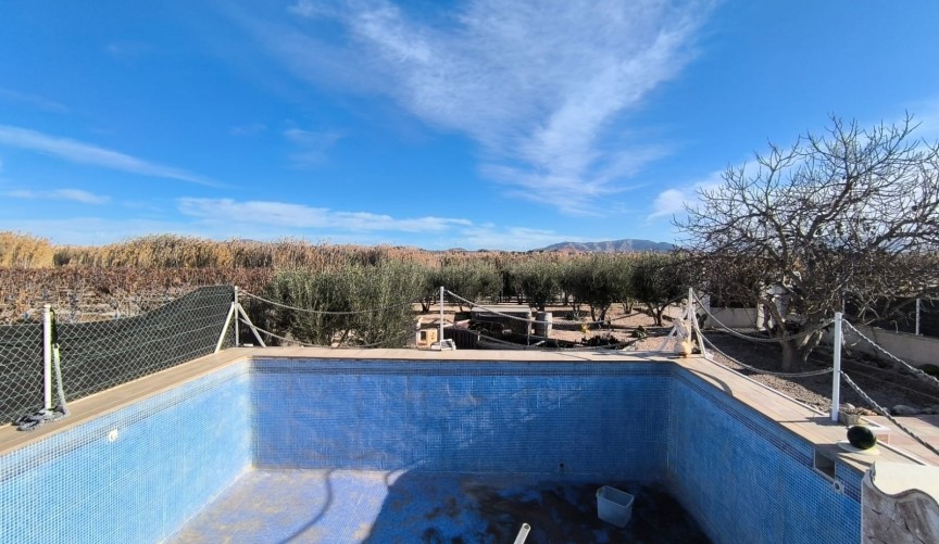 Återförsäljning - Villa -
Villena - Inland