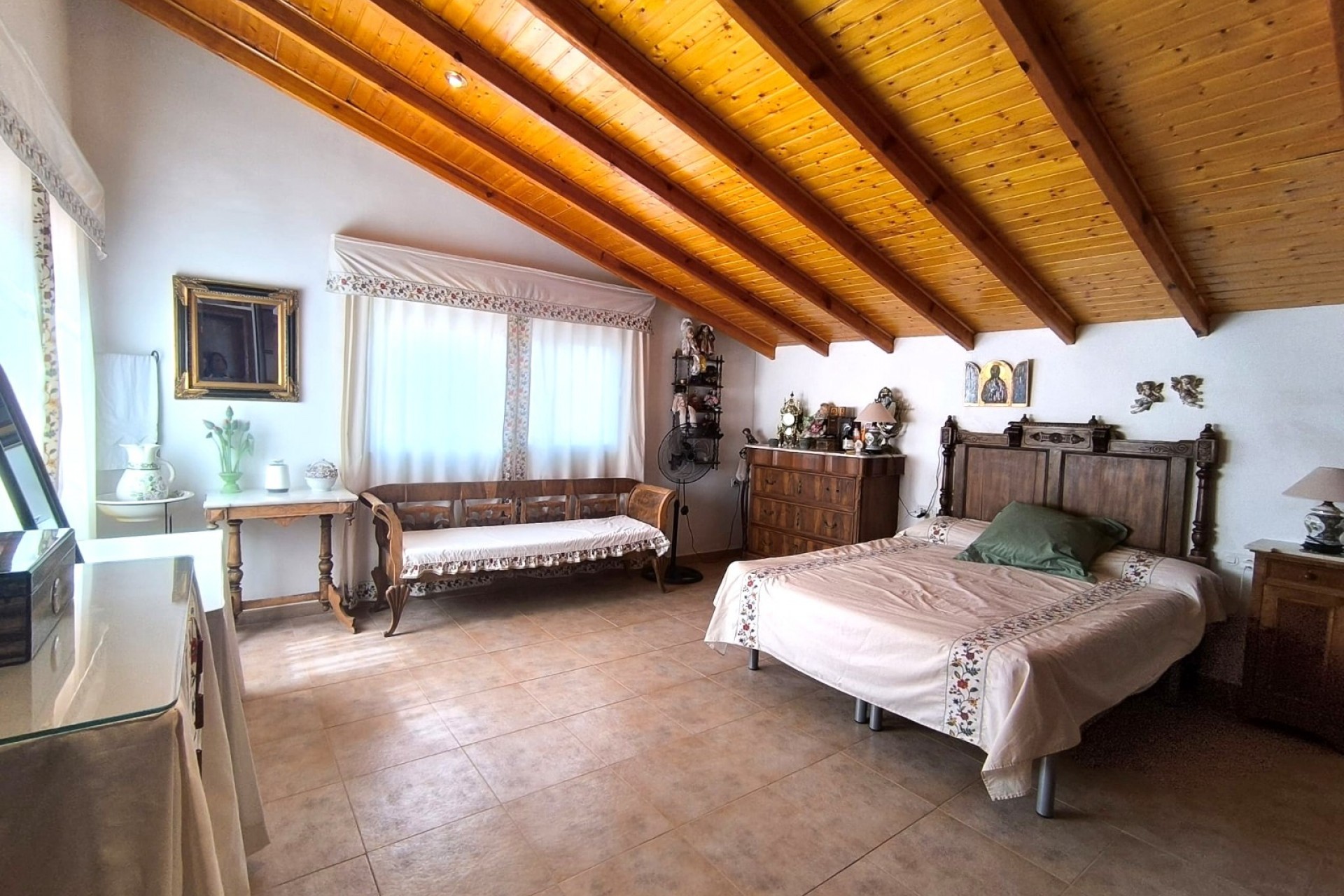 Återförsäljning - Villa -
Villena - Inland