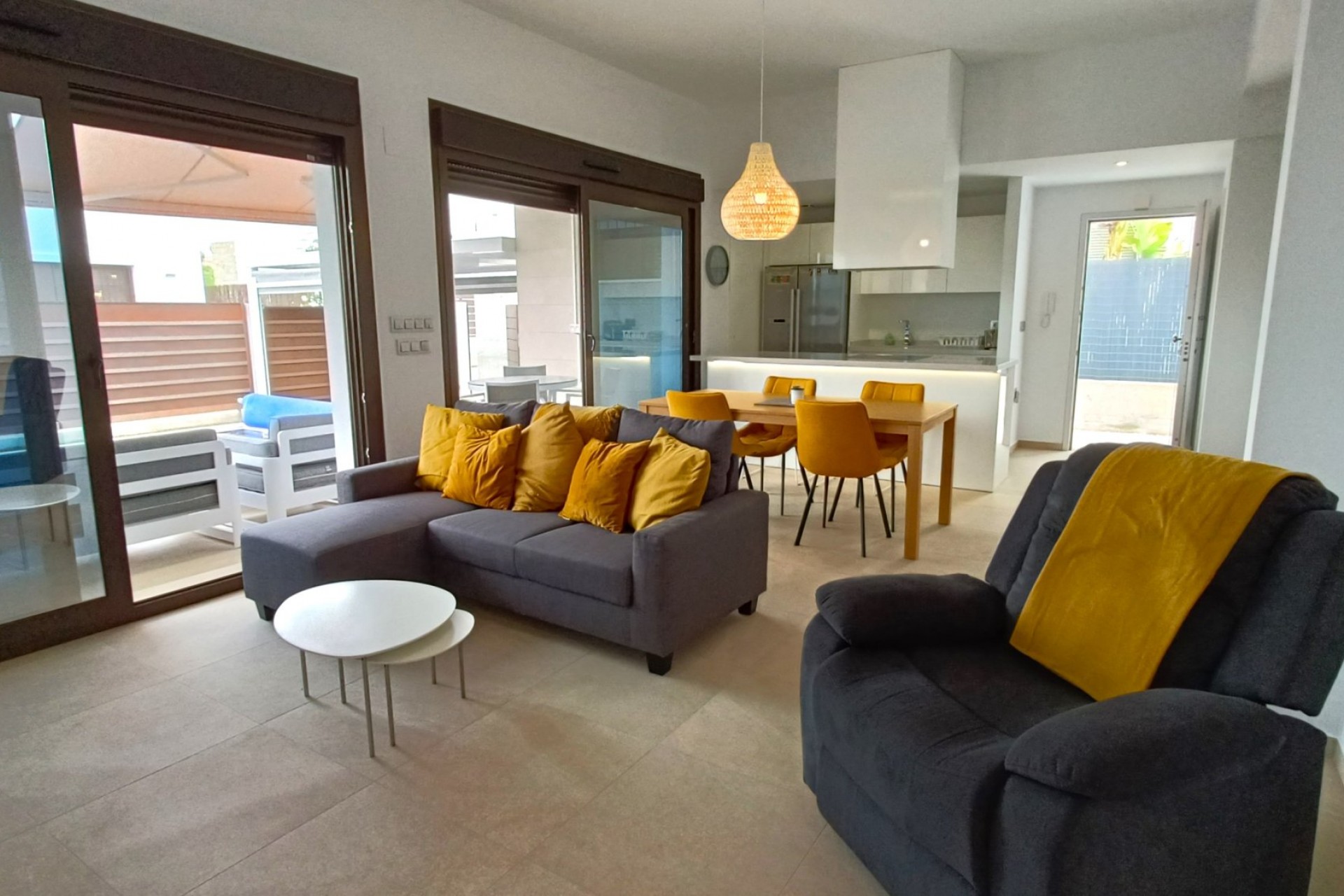 Återförsäljning - Villa -
Vistabella Golf Entre Naranjos - Inland