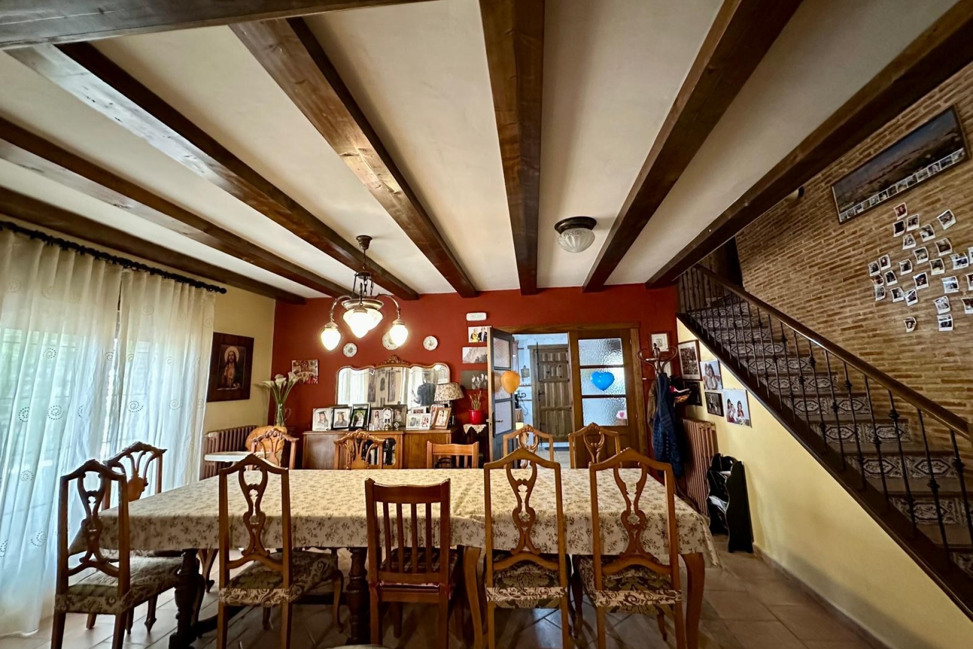 Återförsäljning - Villa -
Yecla - Inland