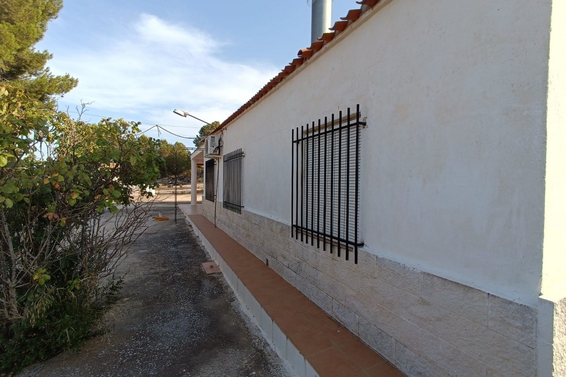 Återförsäljning - Villa -
Yecla - Inland