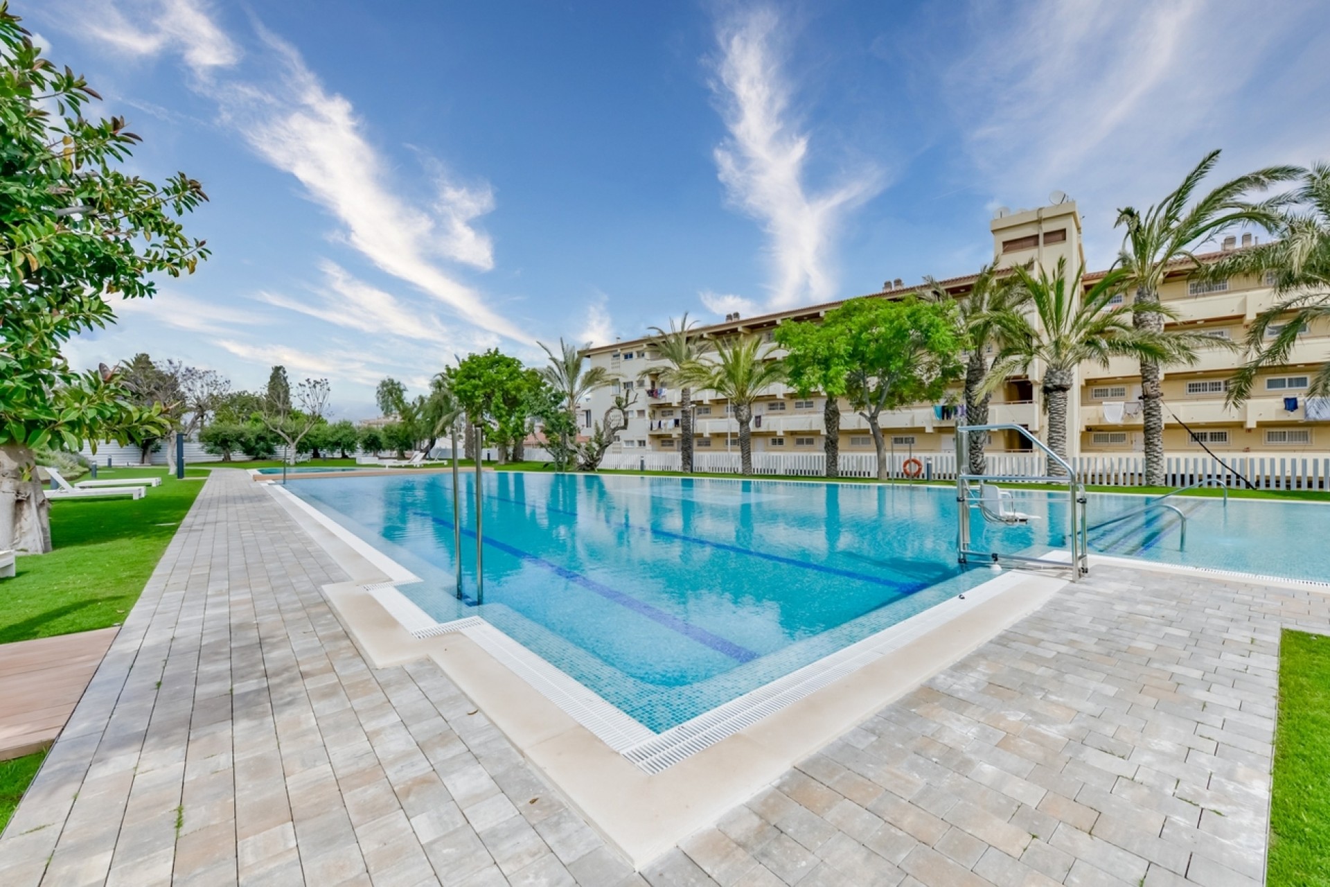 Brukt - Apartment -
Alfas del Pí - Albir