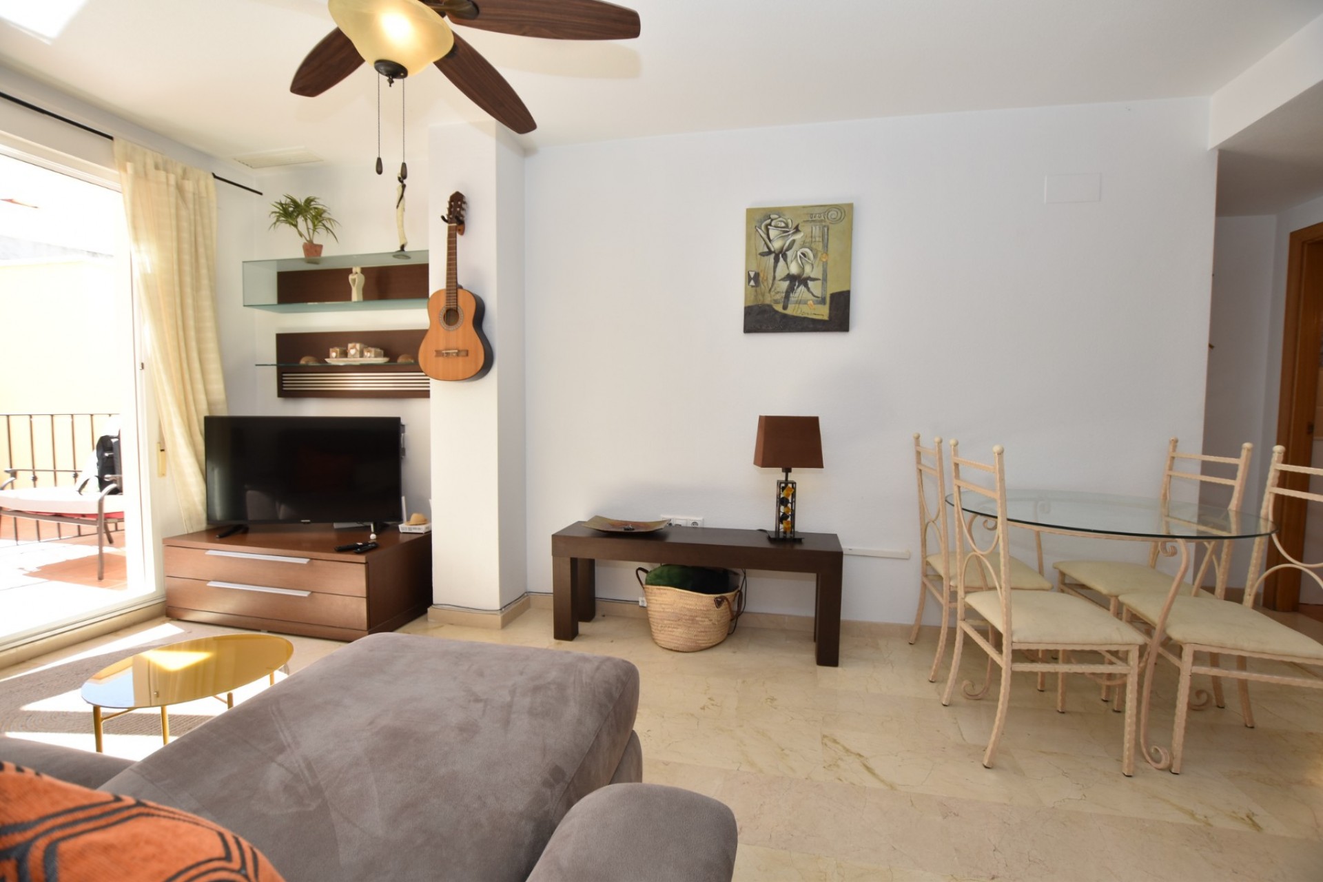 Brukt - Apartment -
Algorfa - Inland