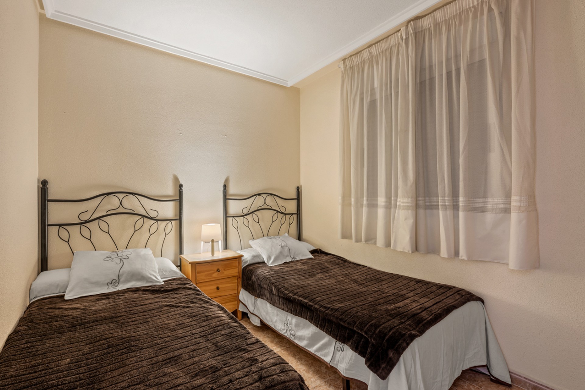 Brukt - Apartment -
Algorfa - Inland