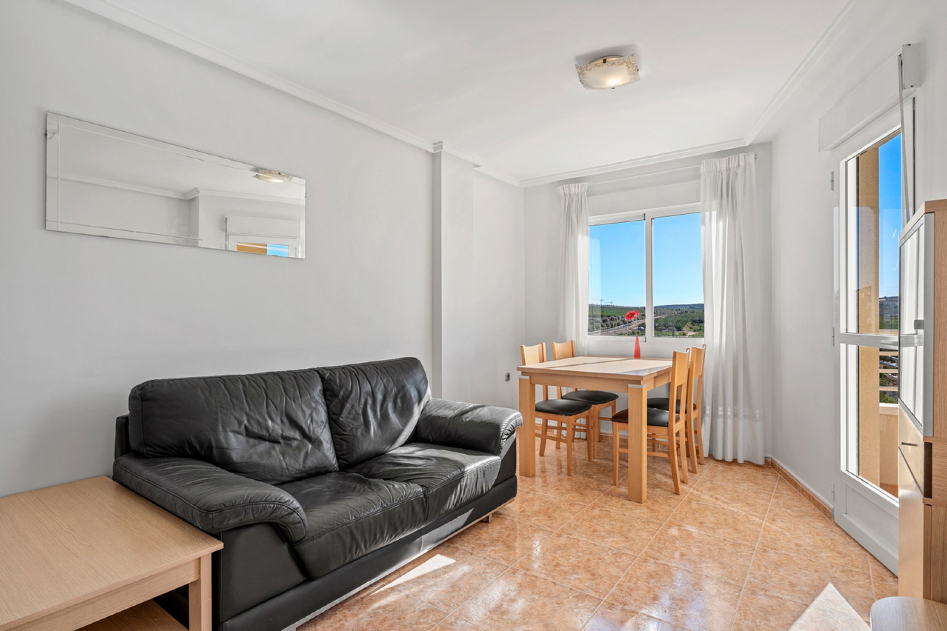 Brukt - Apartment -
Algorfa - Inland