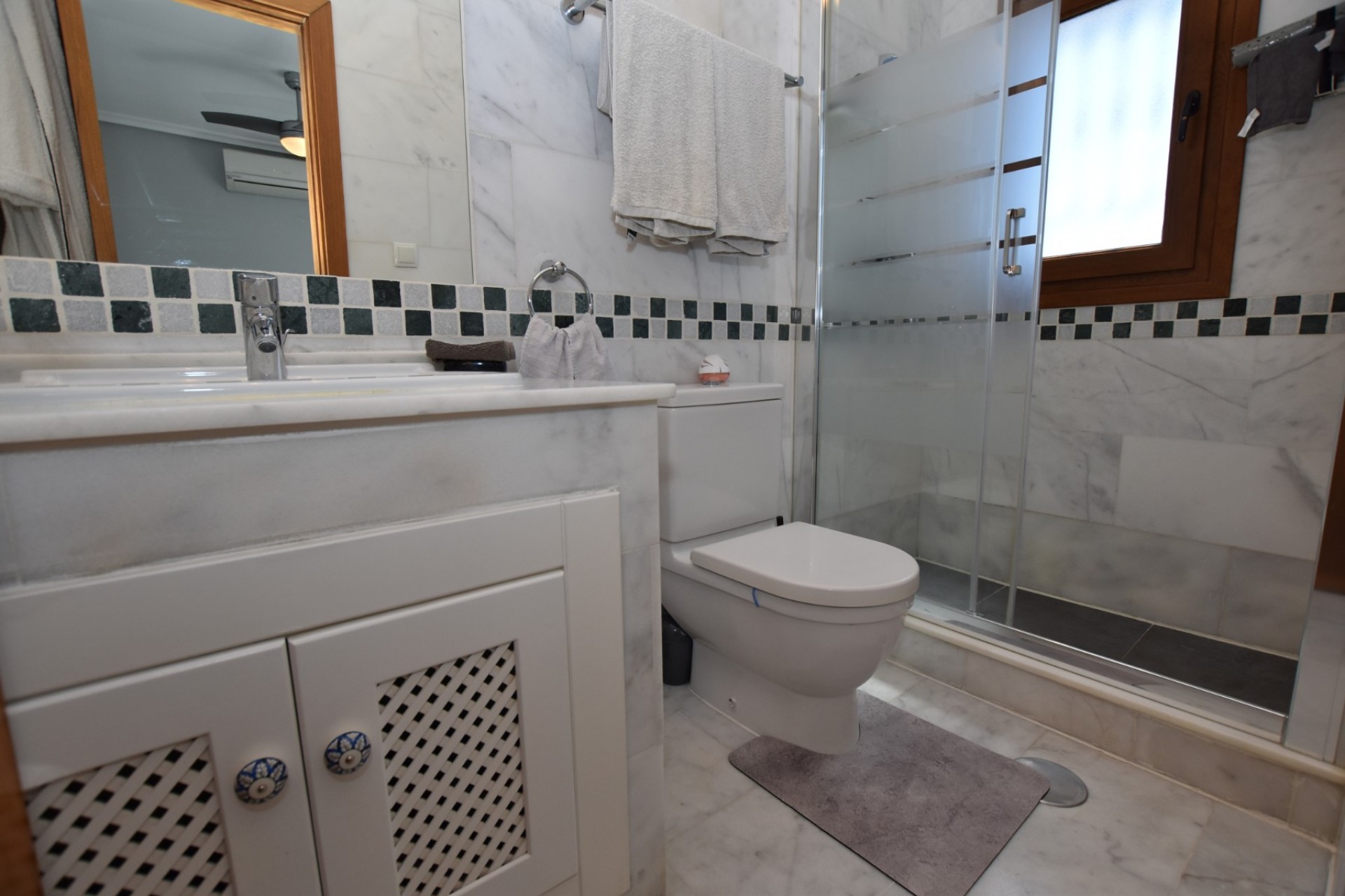 Brukt - Apartment -
Algorfa - Inland