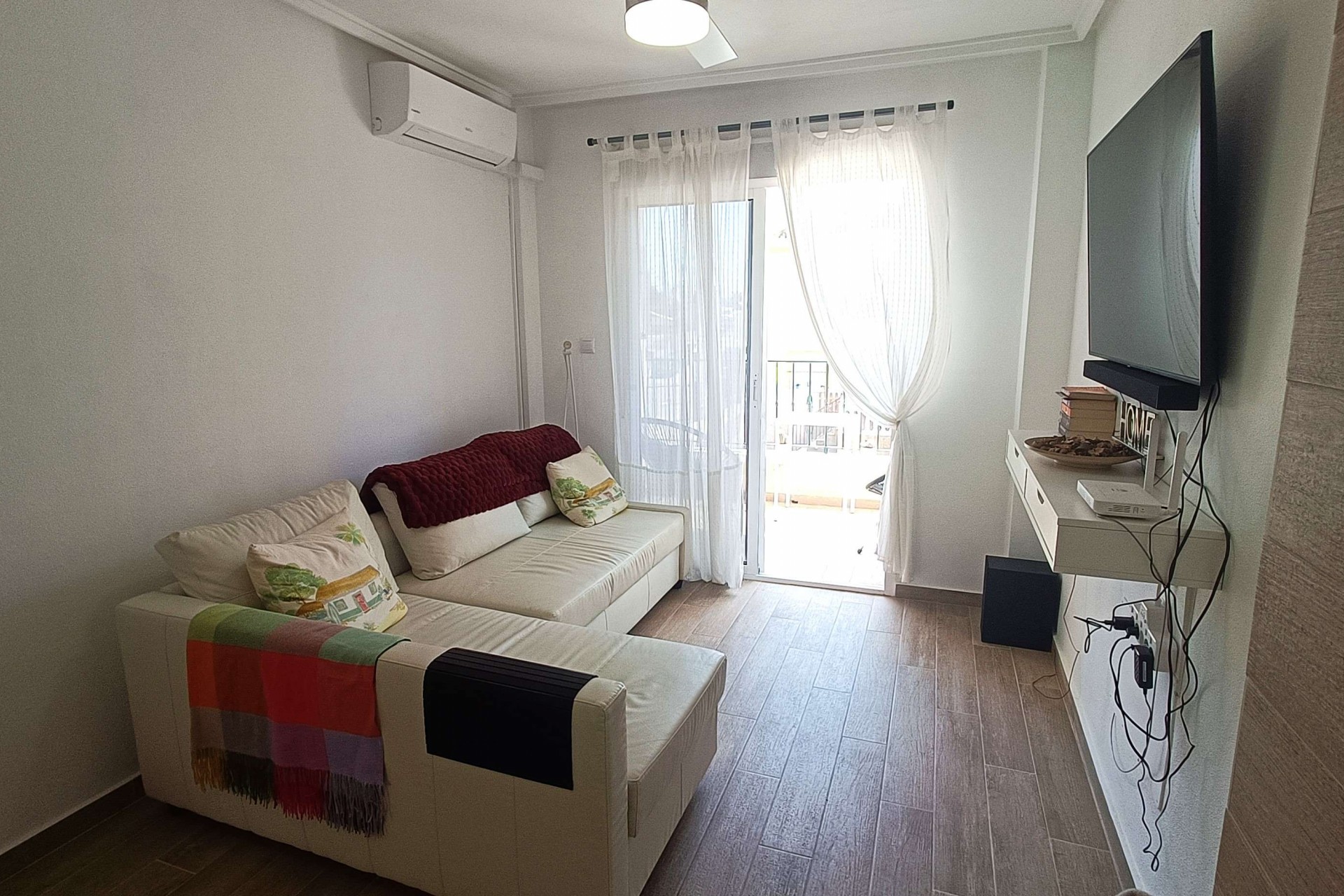 Brukt - Apartment -
Algorfa - Inland