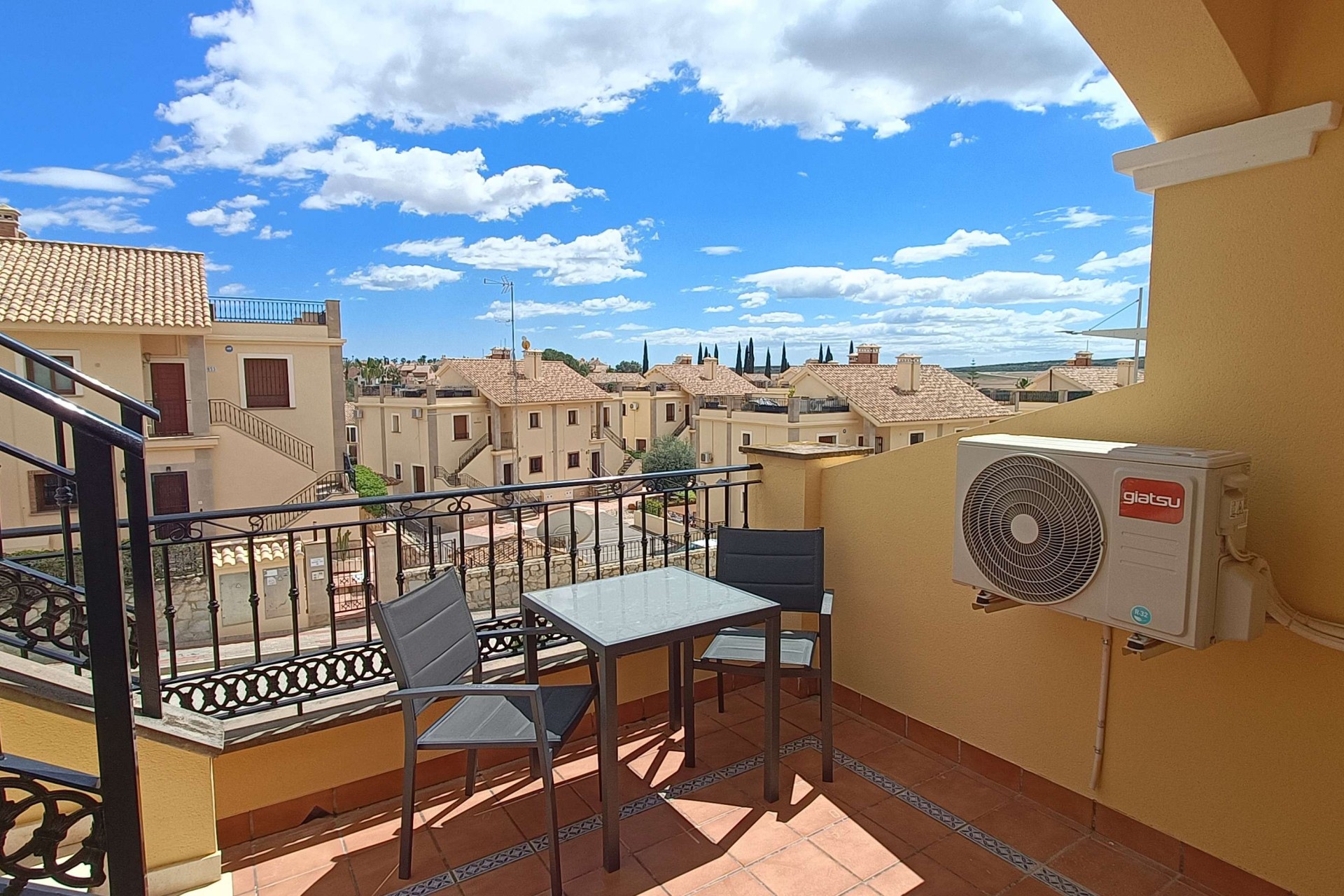 Brukt - Apartment -
Algorfa - Inland