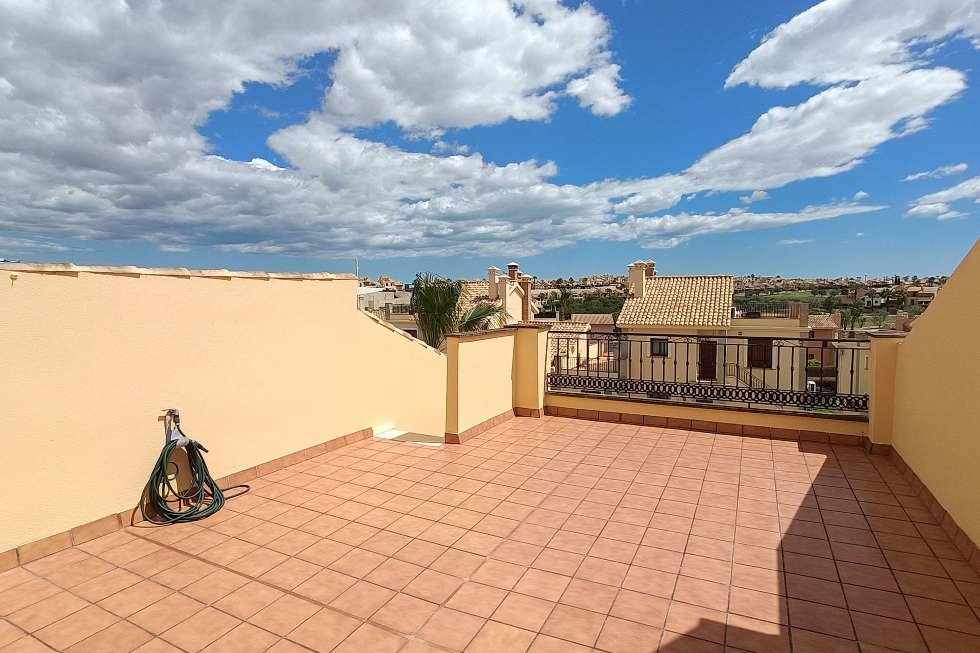 Brukt - Apartment -
Algorfa - Inland