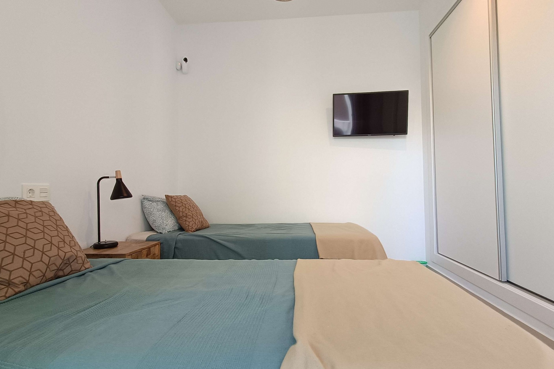 Brukt - Apartment -
Algorfa - Inland