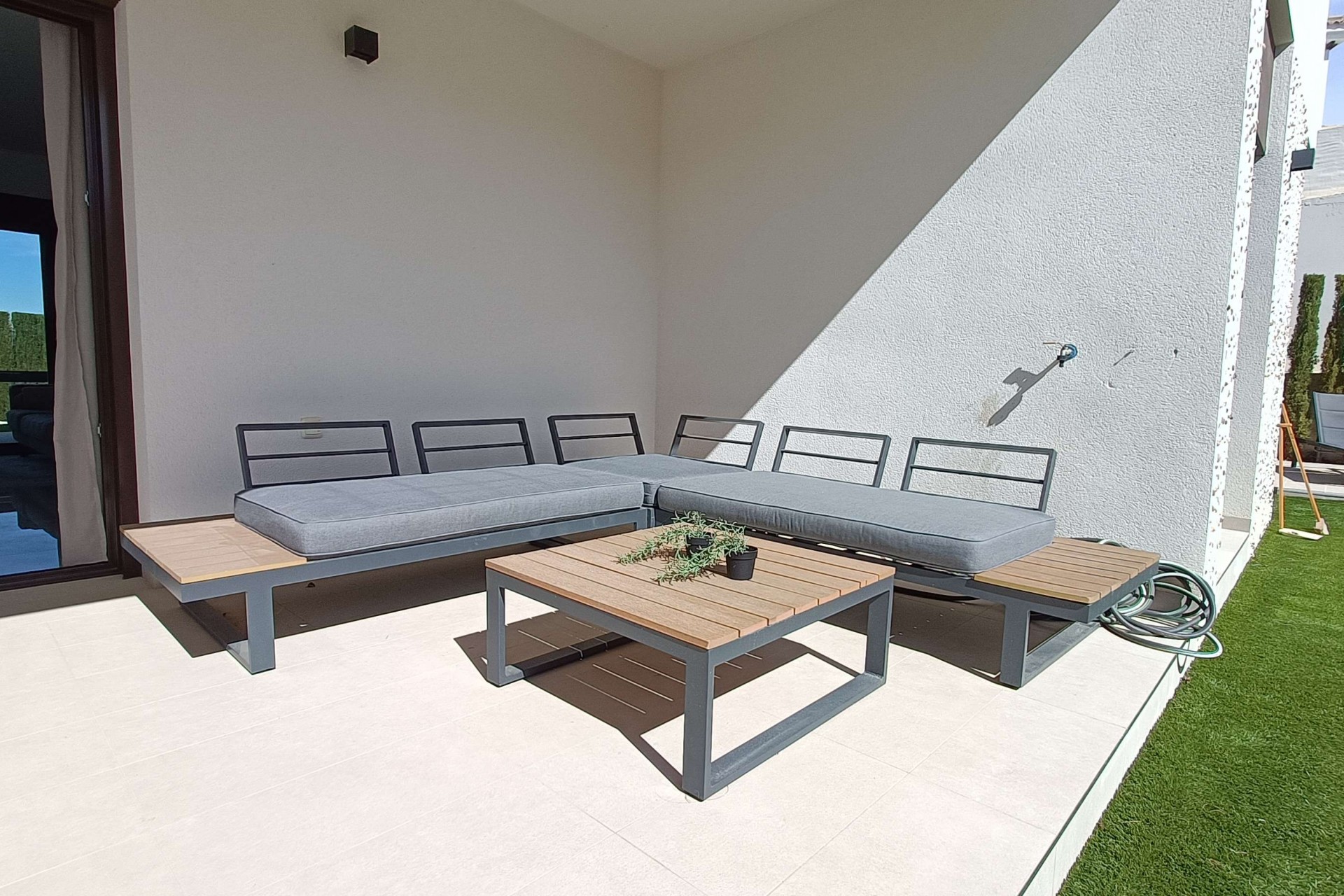 Brukt - Apartment -
Algorfa - Inland