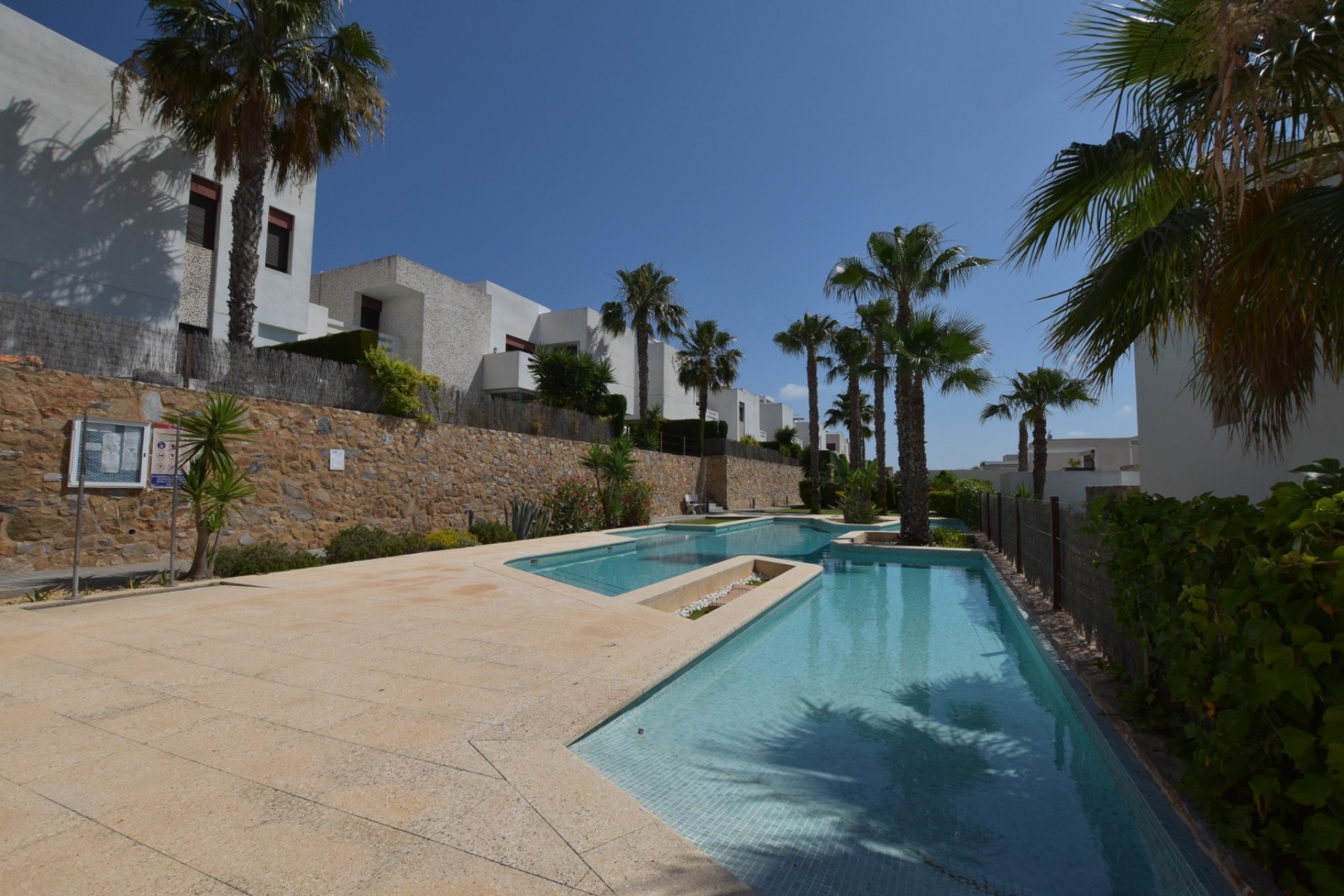 Brukt - Apartment -
Algorfa - Inland