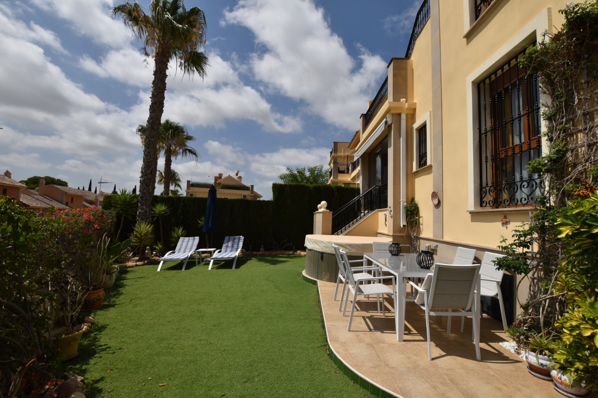 Brukt - Apartment -
Algorfa - Inland