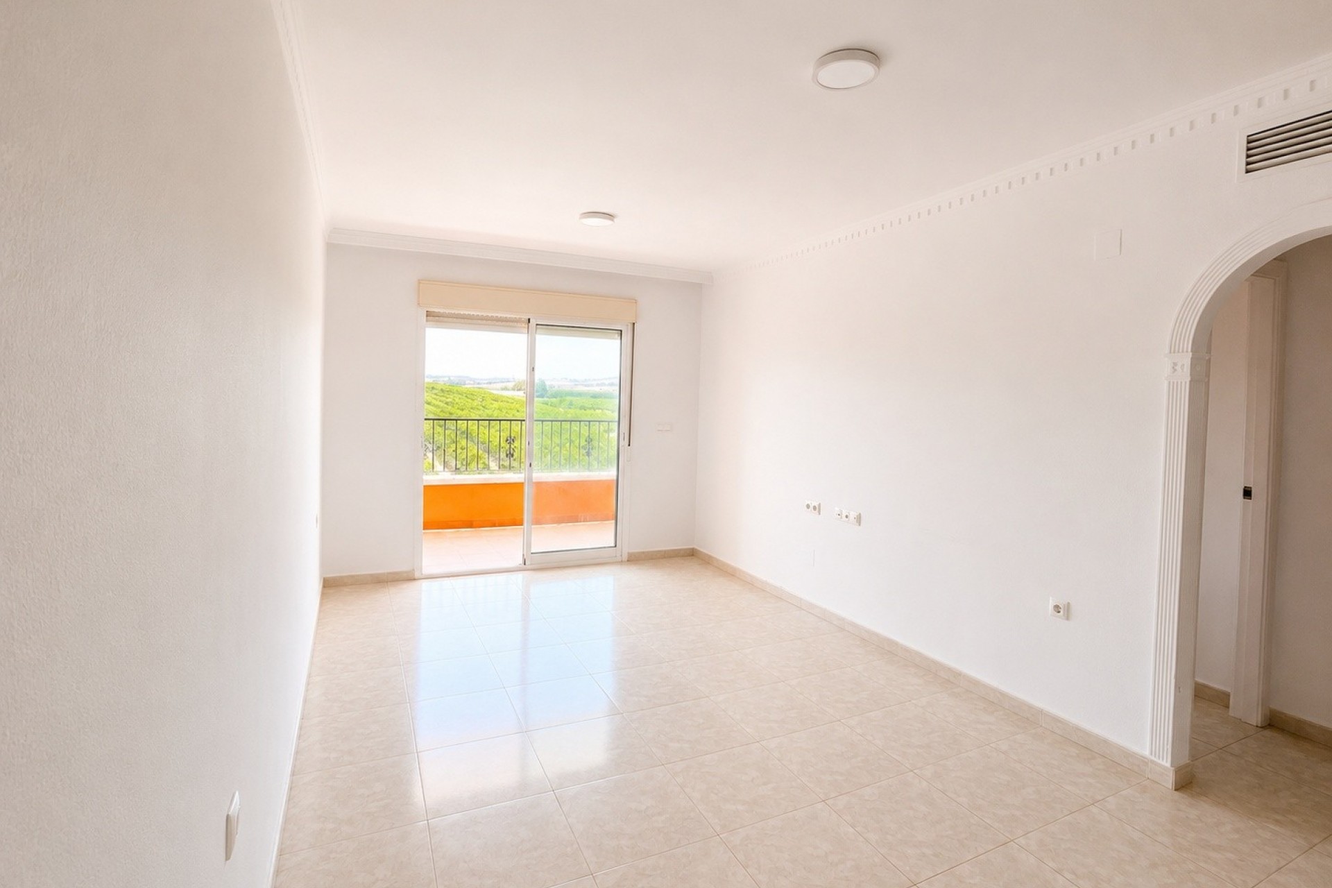 Brukt - Apartment -
Algorfa - Inland