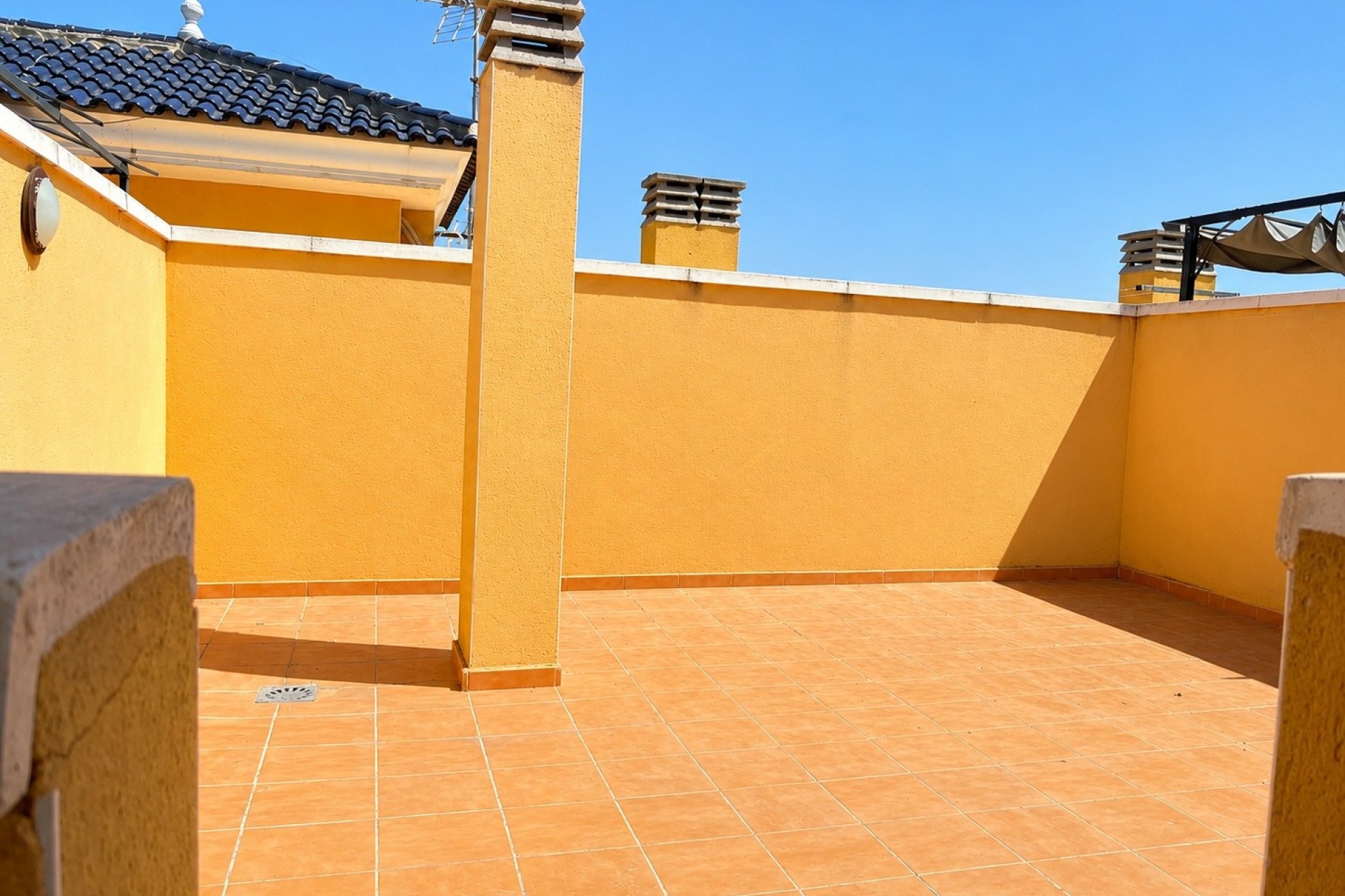 Brukt - Apartment -
Algorfa - Inland