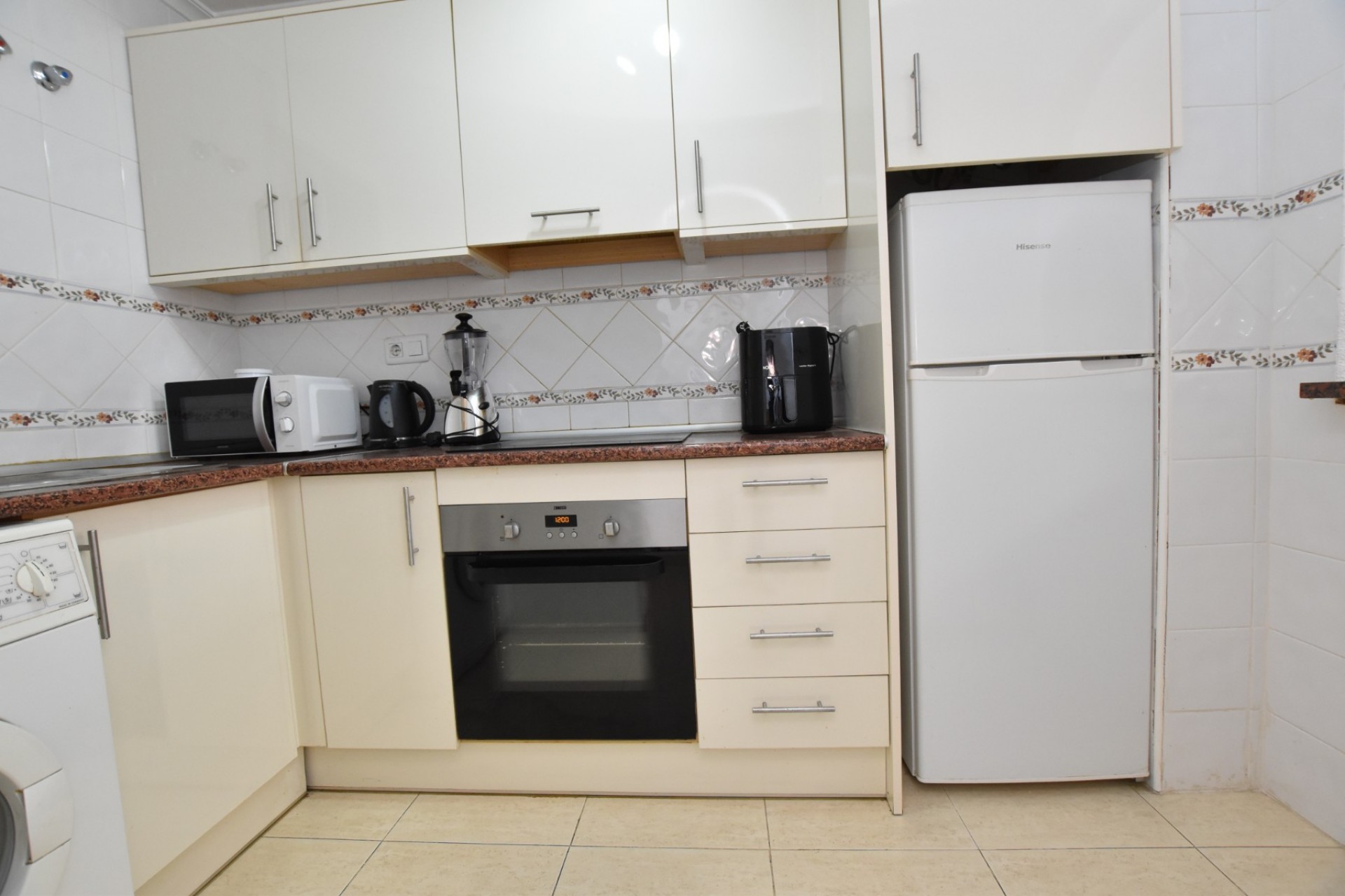Brukt - Apartment -
Algorfa - Inland