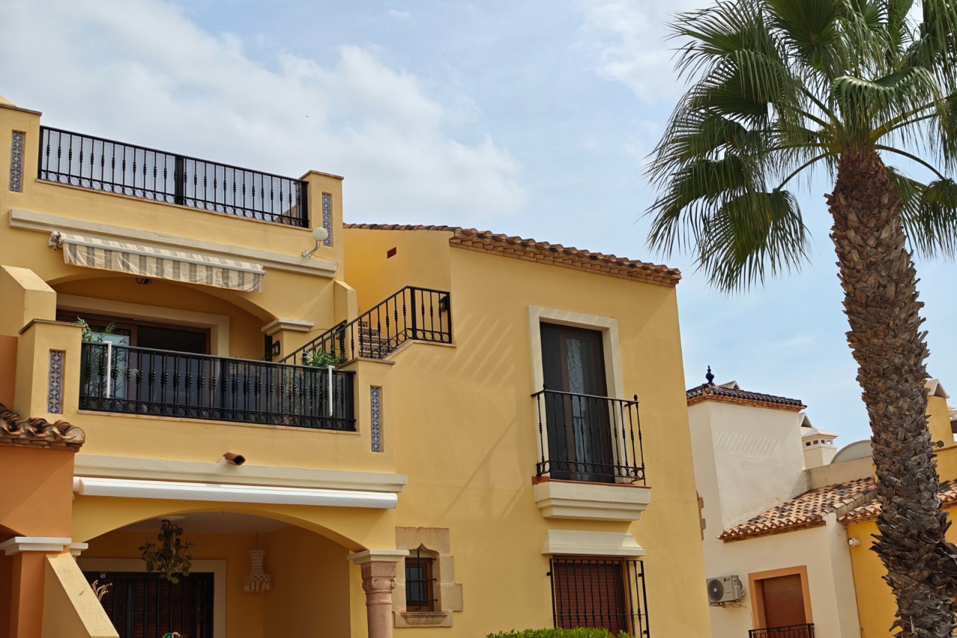 Brukt - Apartment -
Algorfa - Inland