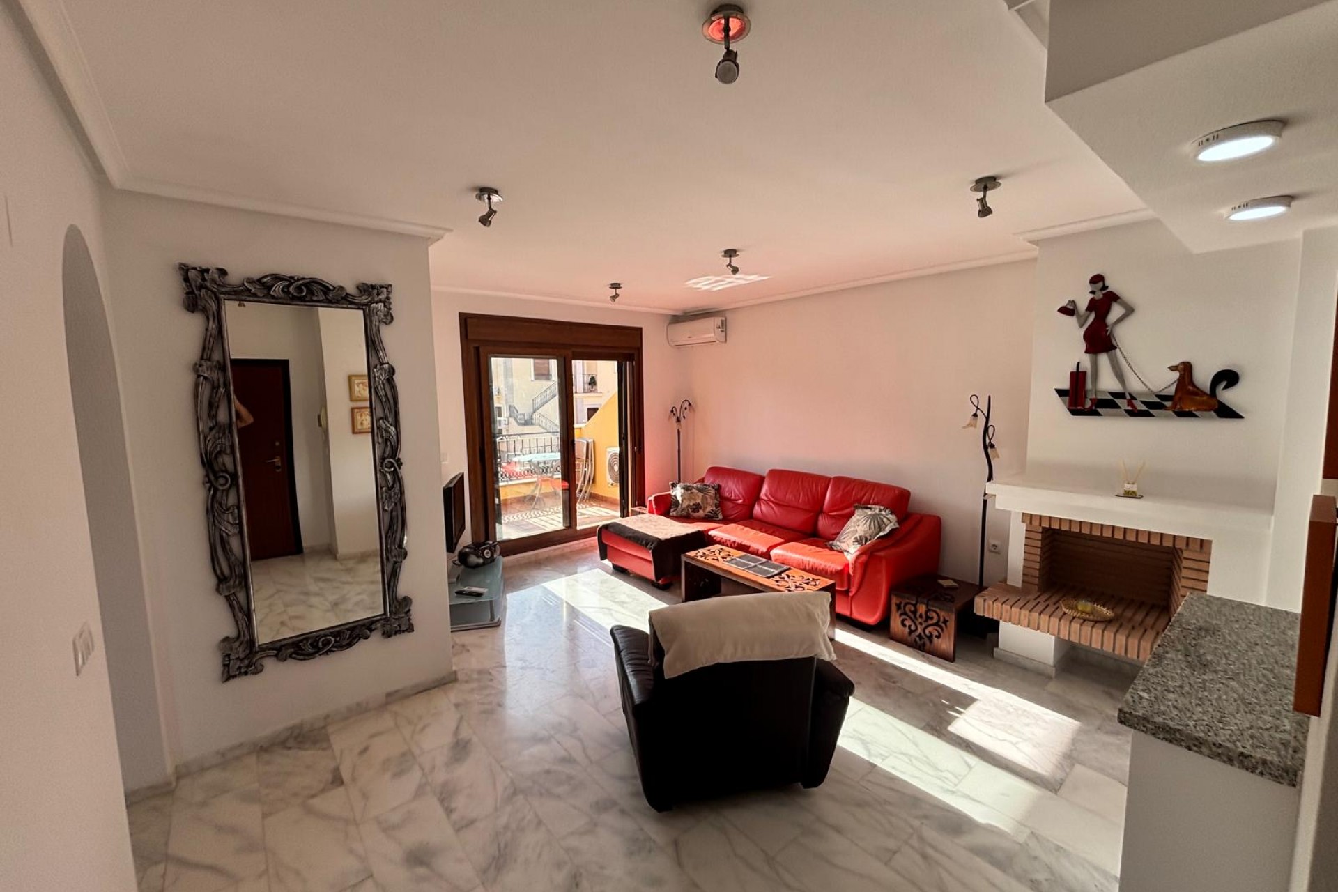 Brukt - Apartment -
Algorfa - Inland