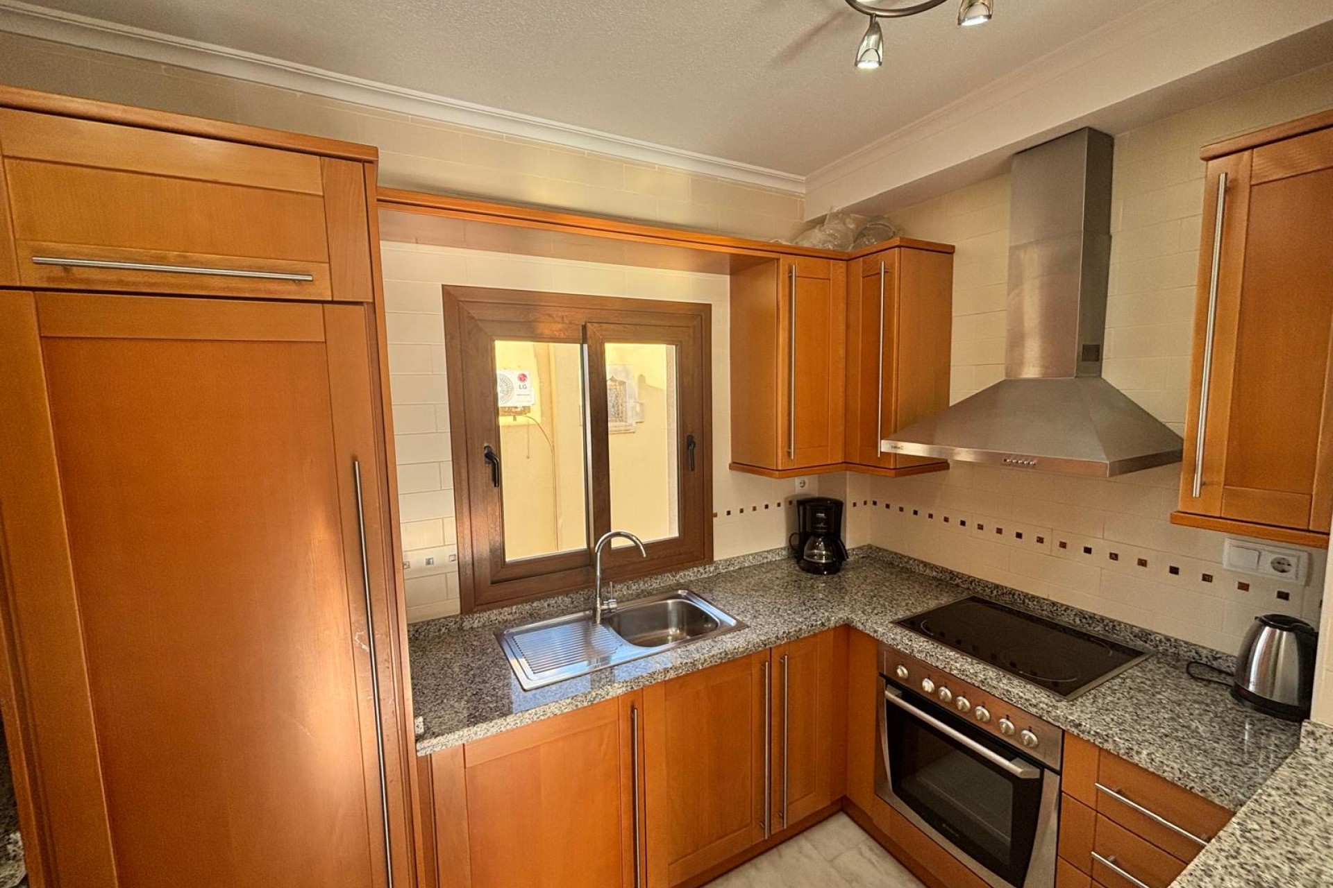 Brukt - Apartment -
Algorfa - Inland